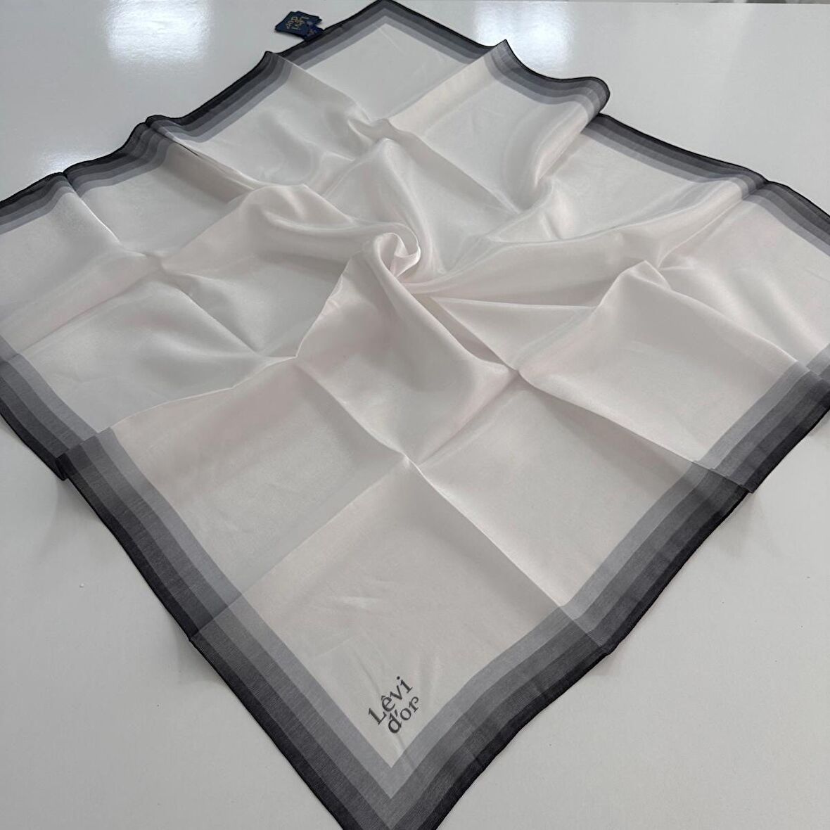 Levi'dor Kehribar Eşarp Ekru LTR0213