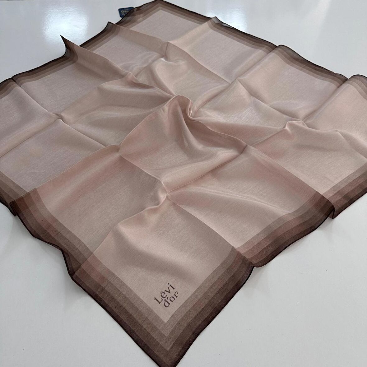 Levi'dor Kehribar Eşarp Sütlü Kahve LTR0220