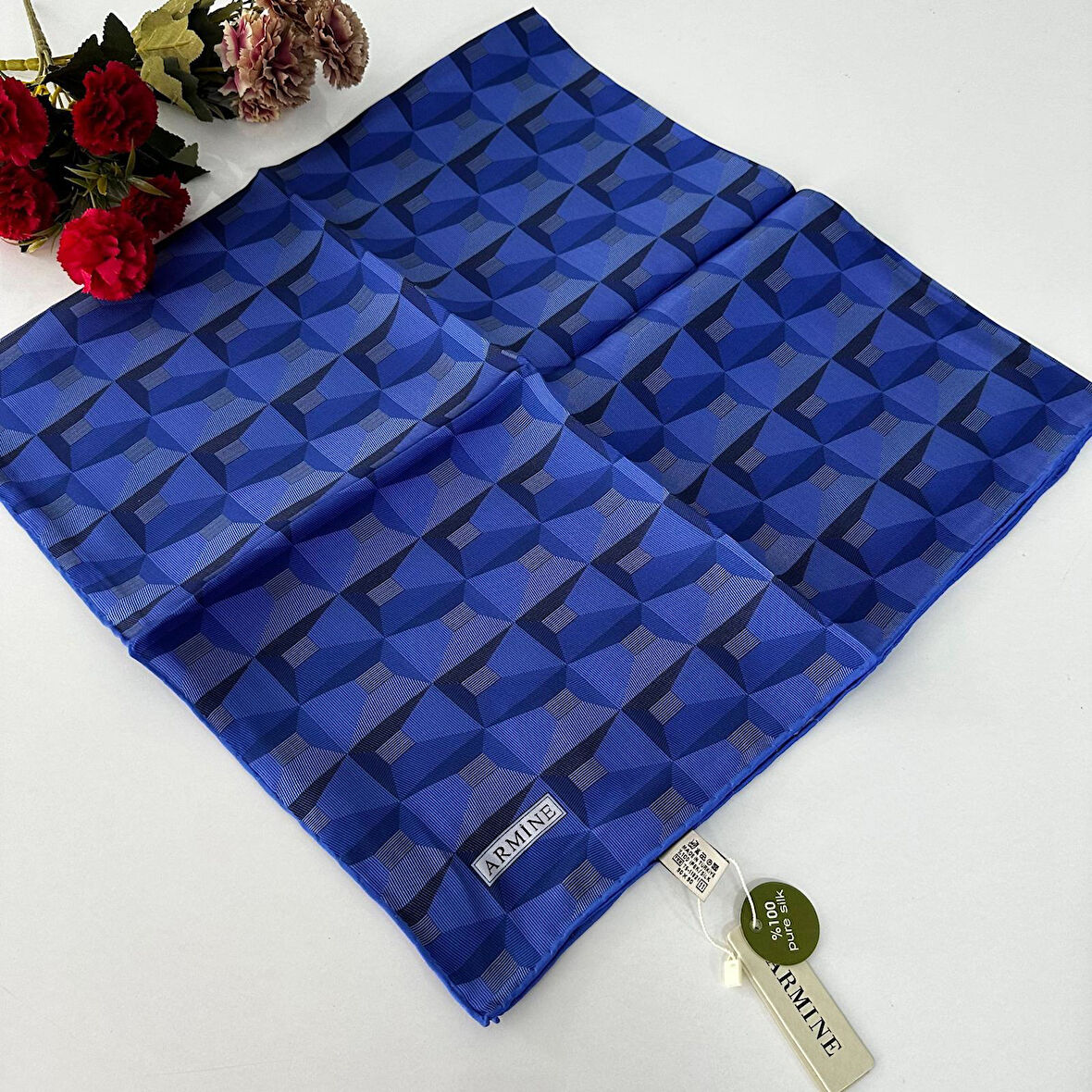 Armine Sura Saf İpek Eşarp 24-25 Sonbahar Kış Sezonu PKT1009