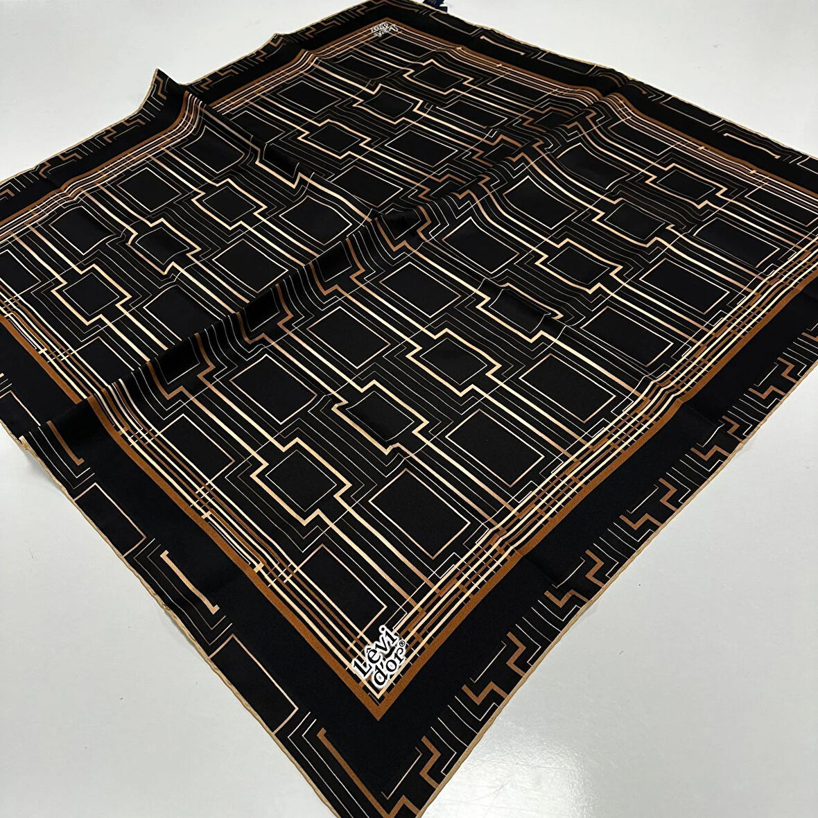 Levidor Twill İpek Eşarp IPKW32