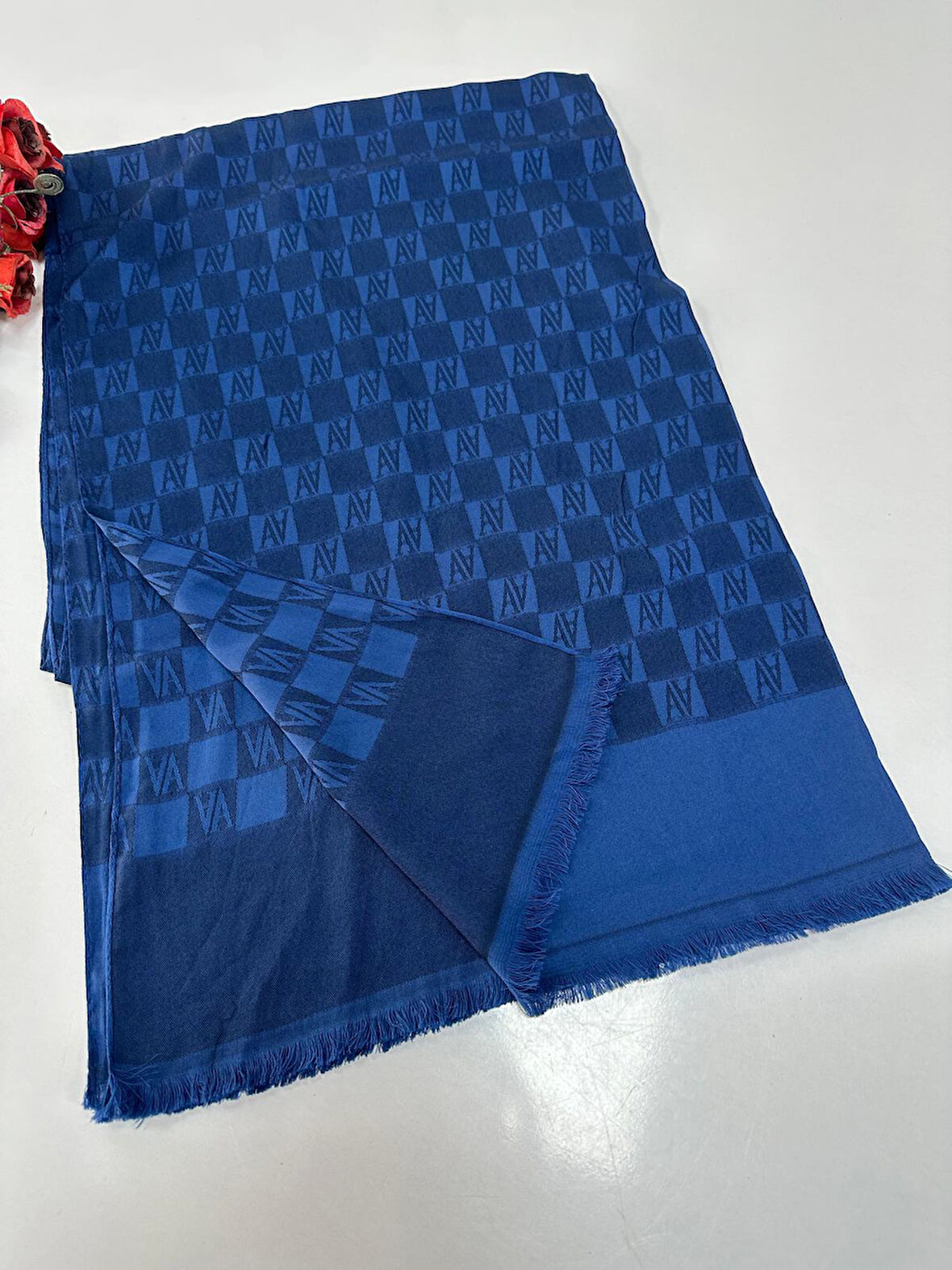 Çift Taraflı Jakar Şal LJC0810