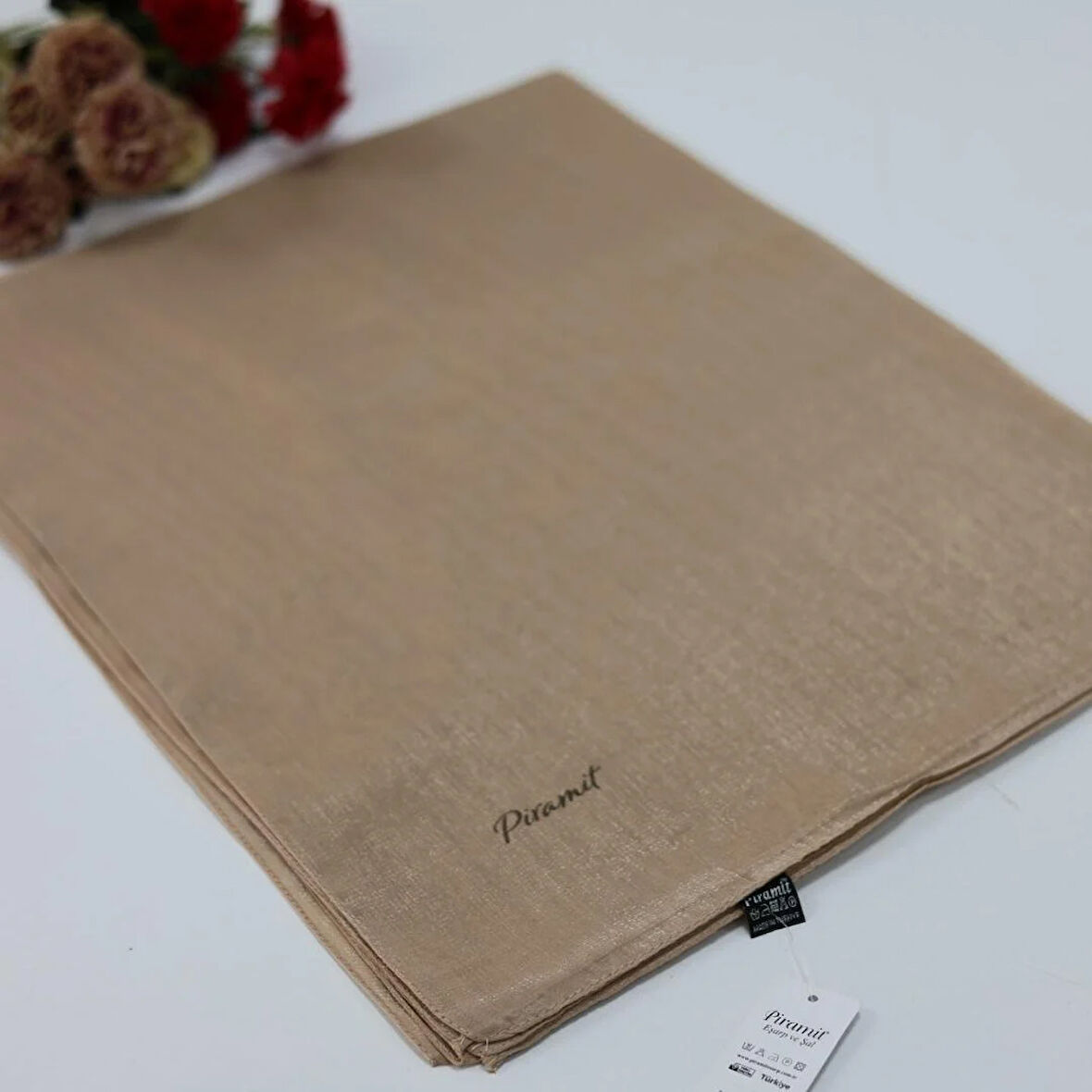 Piramit Kehribar Şal Saman Sarısı JSM0123