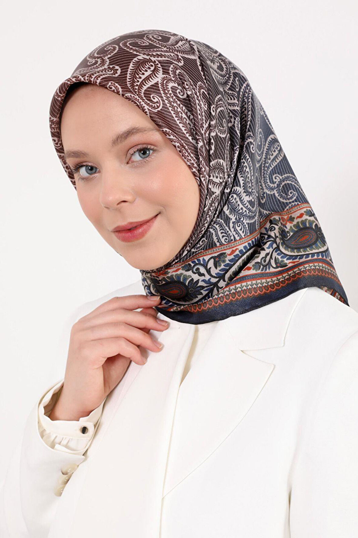 Levi'dor Kristal Eşarp Yeni Sezon LRK2707