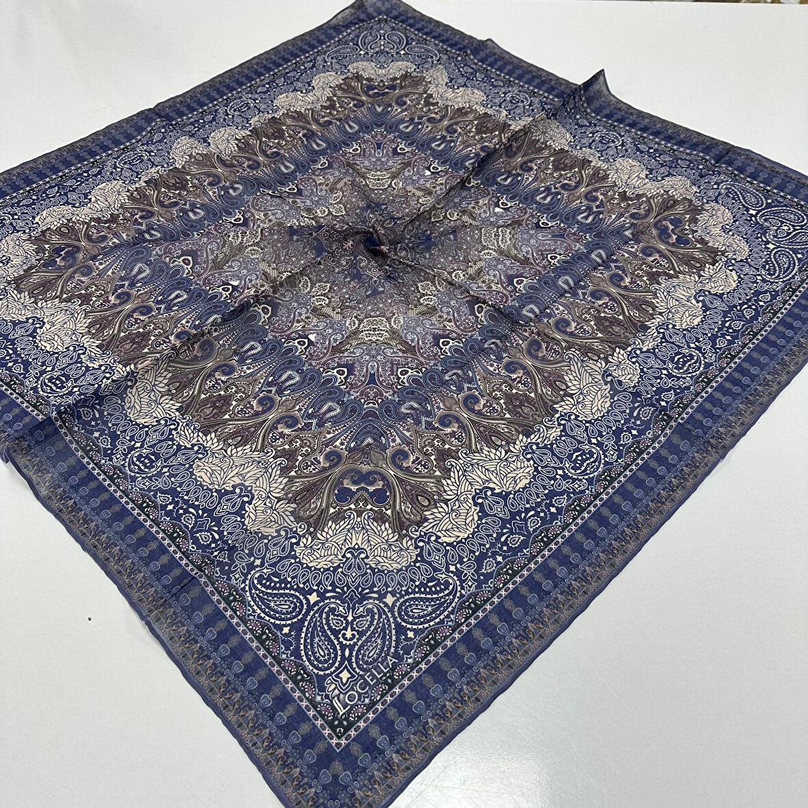 Locella Soft Pamuklu Eşarp LDFB7607