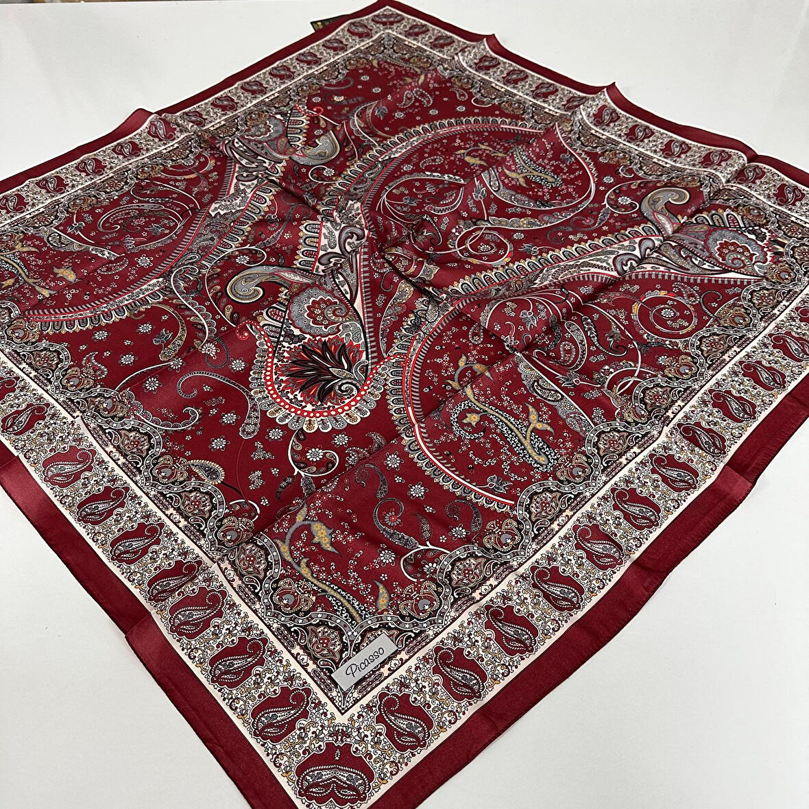 Picasso Kristal Eşarp Yeni Sezon LRP0105