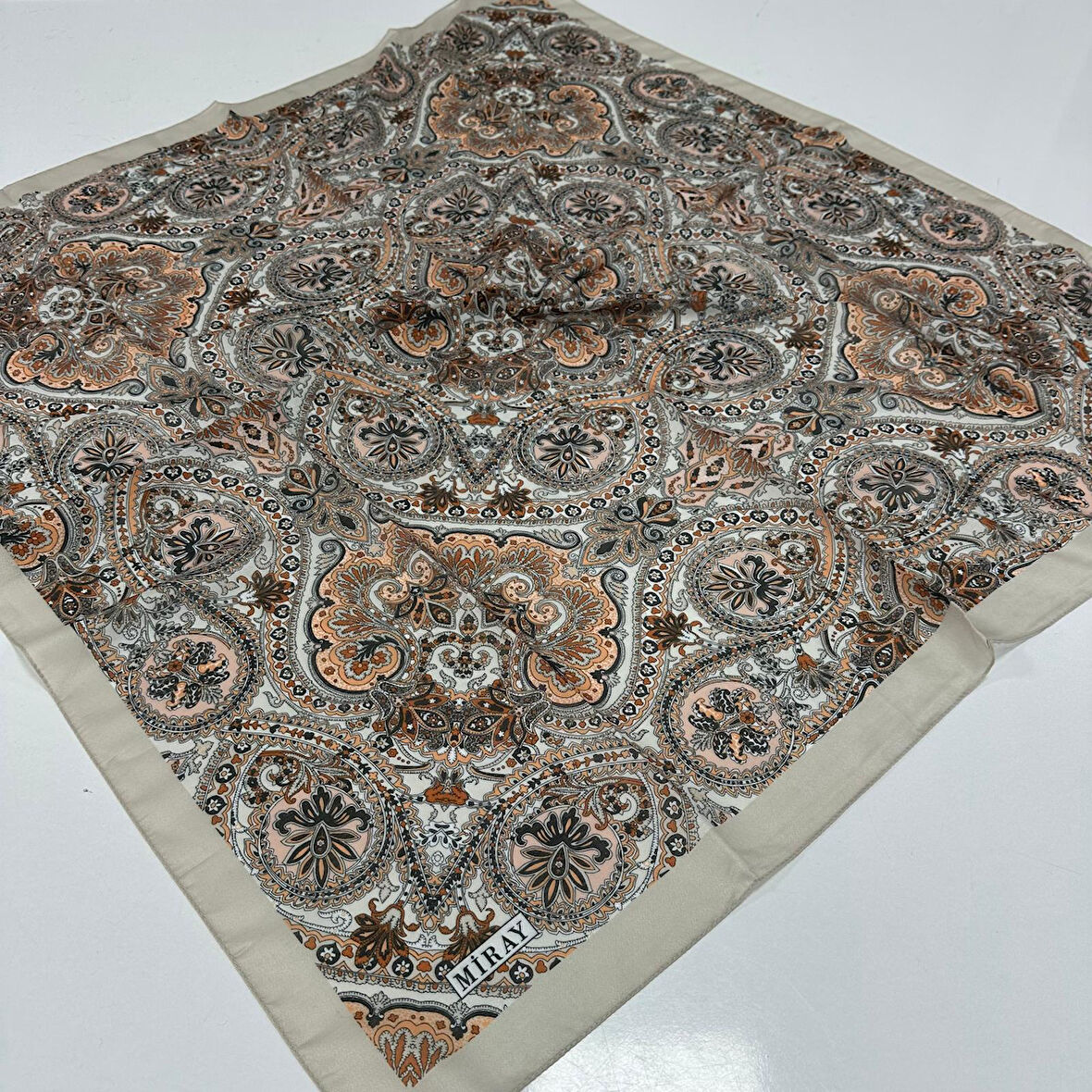 Miray Nevada Eşarp LKA0206