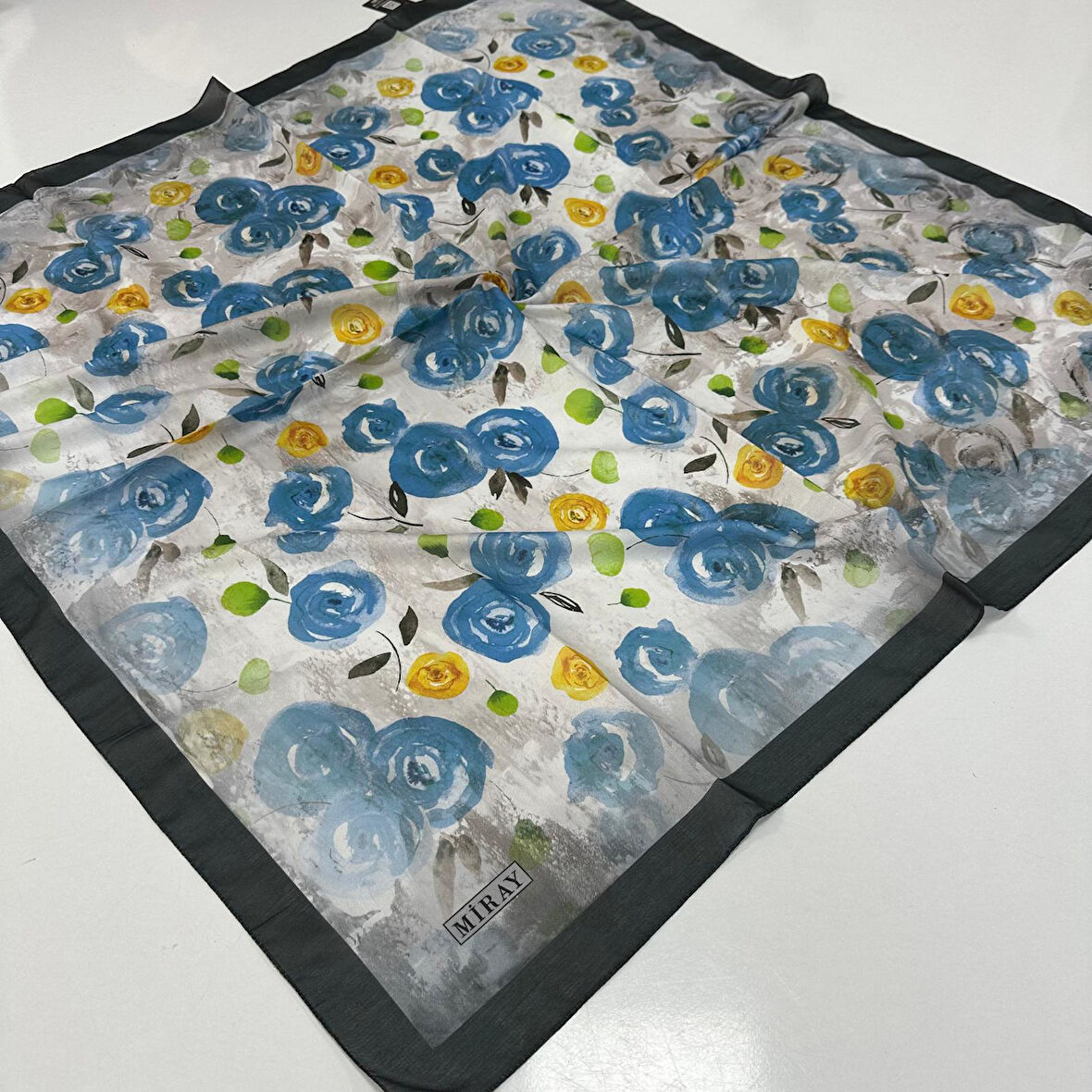 Miray Nevada Eşarp LKA0401