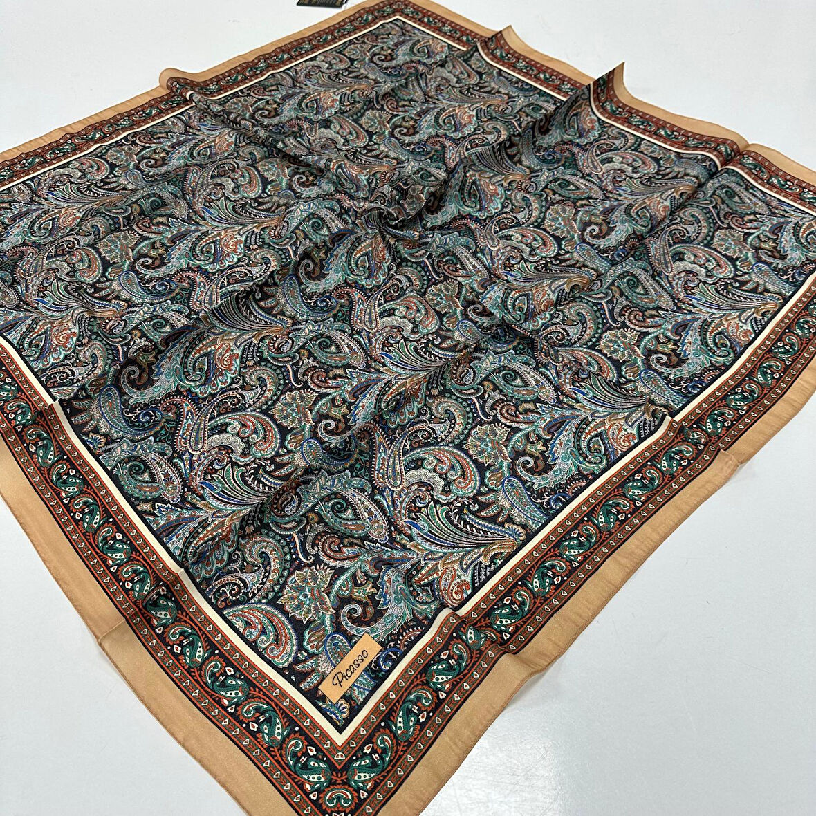 Picasso Kristal Eşarp Yeni Sezon LRP0308