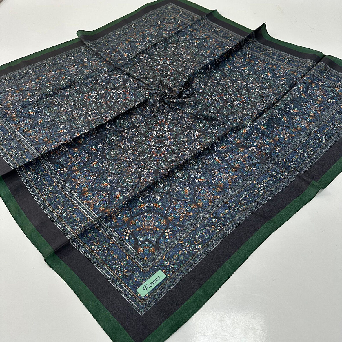 Picasso Kristal Eşarp Yeni Sezon LRP0407