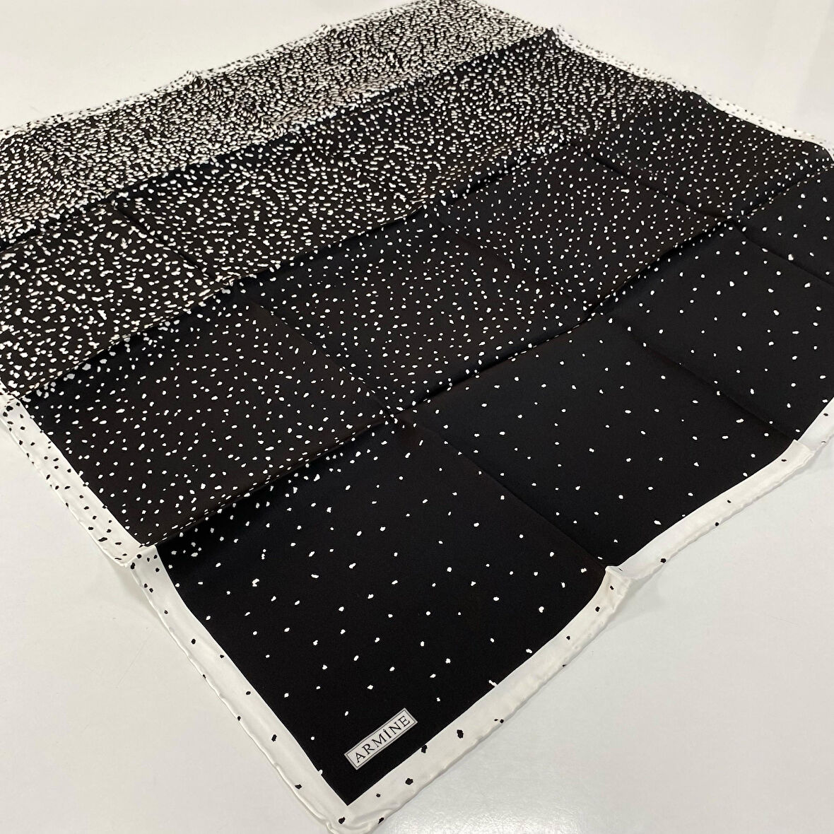 Armine Saf İpek Eşarp Nostalji Serisi Sura İpek PKB3504