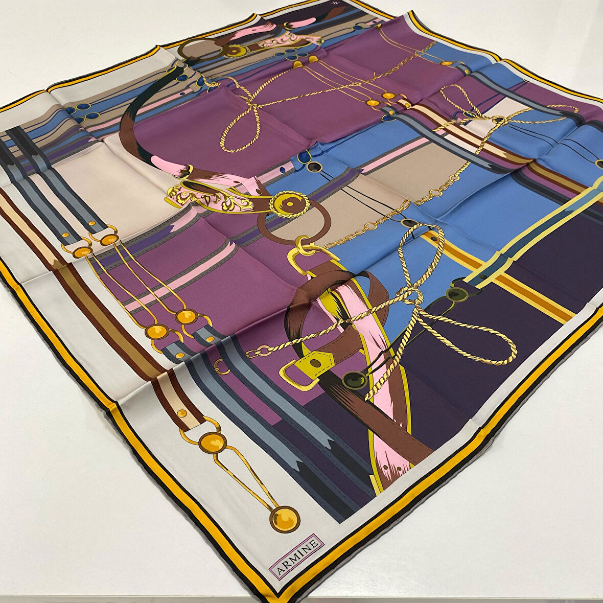 Armine Saf İpek Eşarp Nostalji Serisi Sura İpek PKB3604