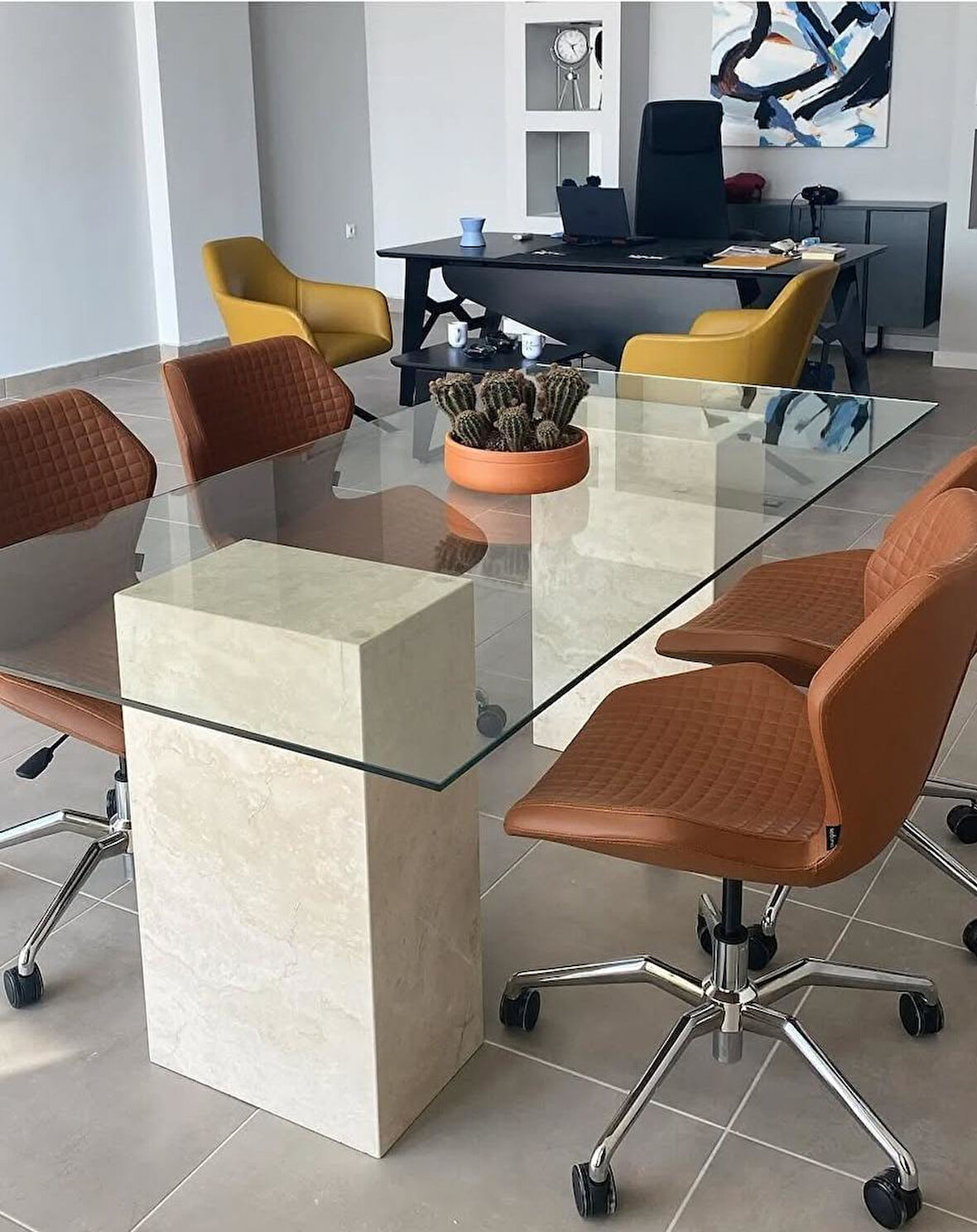 Cam Tablalı Mermer Ayaklı Ofis Masası