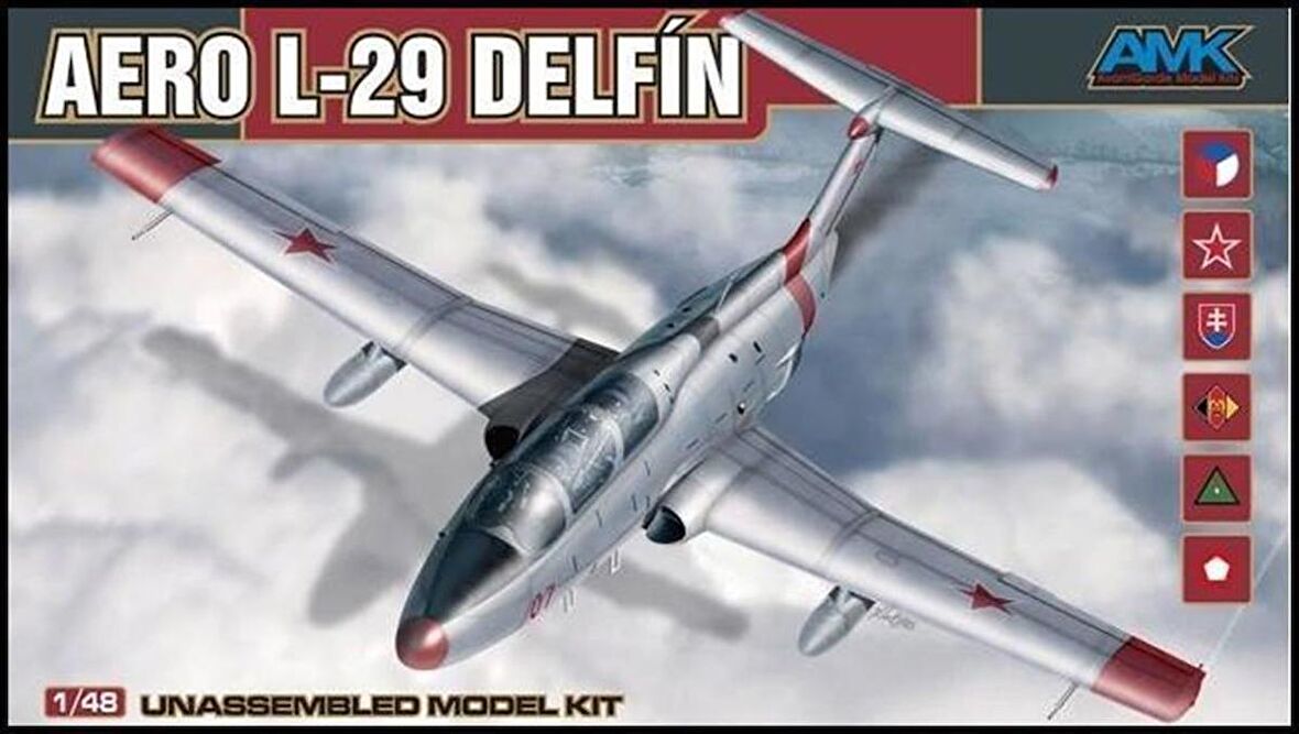 AMK 88002 1/48 Ölçek, Rus L-29 Delfin, Eğitim Uçağı Plastik Model Kiti
