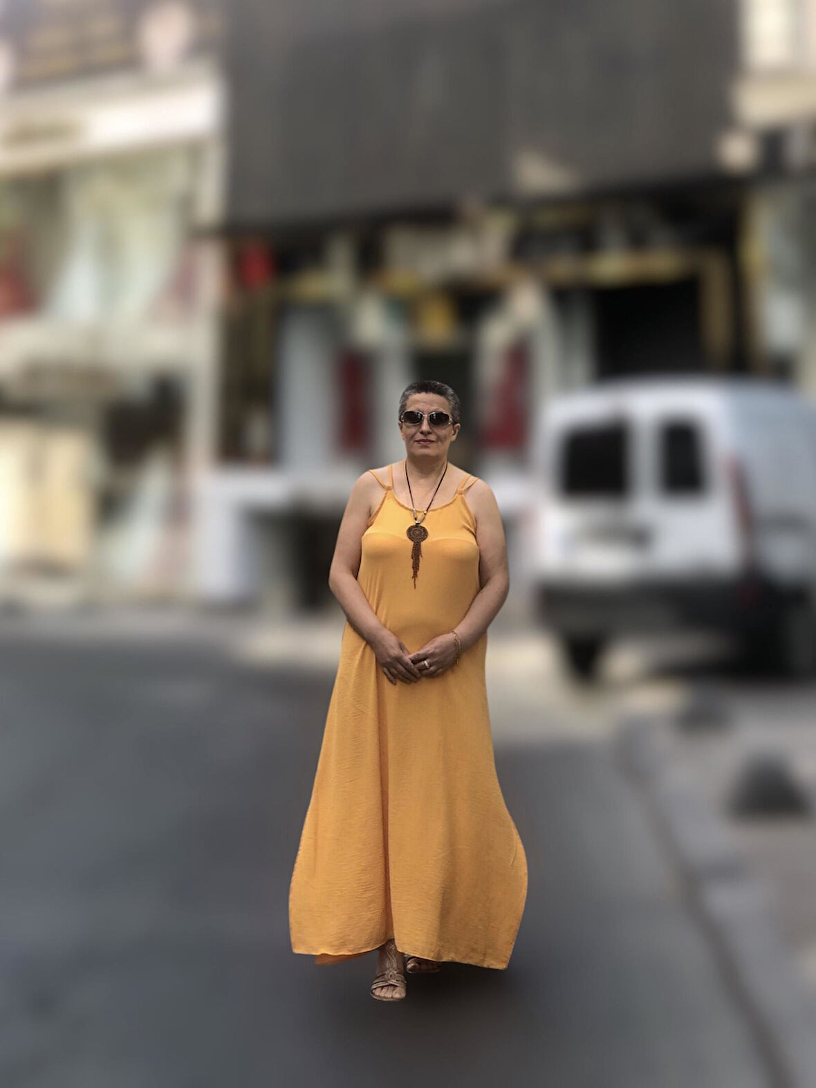 CEP DETAYLI ASKILI SALAŞ ELBİSE