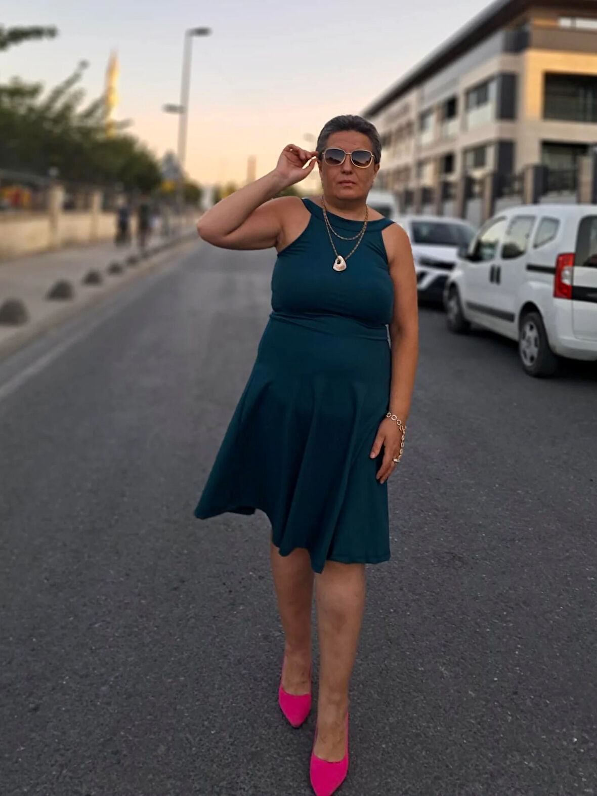 HALTER HAKA KLOŞ ELBİSE