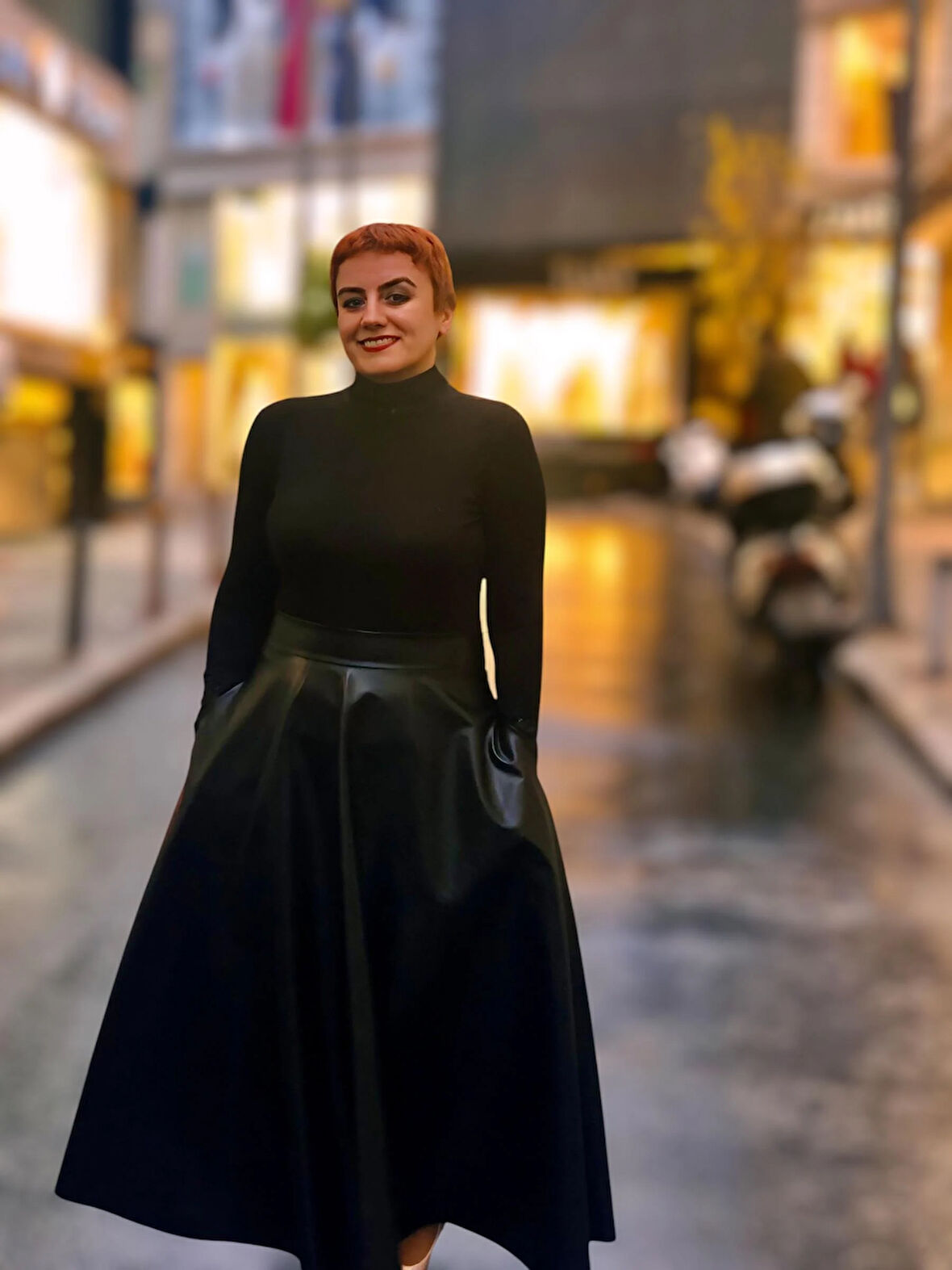 Deri cepli  kloş uzun etek 