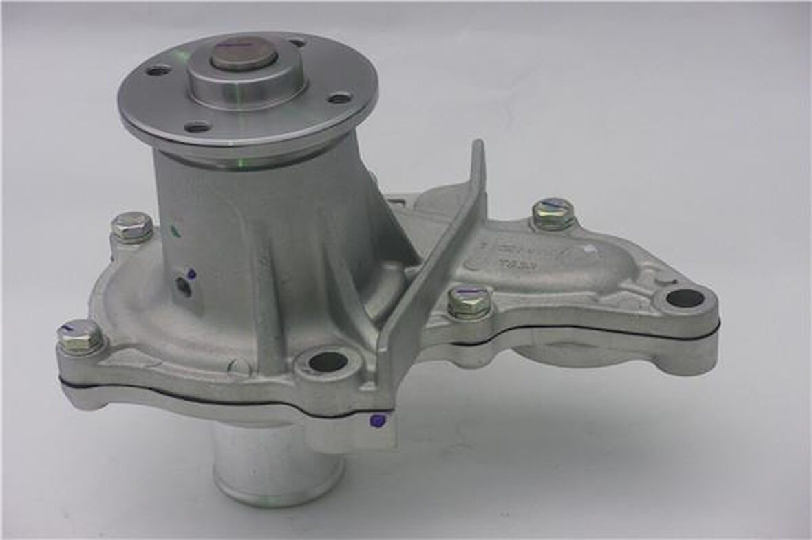 DEVİRDAİM SU POMPASI TOYOTA COROLLA 1.6L 4A-FE AE101 ENJEKSİYONLU 92-97 / 1.6L 4A-FE AE111 ENJEKSİYO NLU 98-00 ALT GÖVDE İLE BİRLİKTE