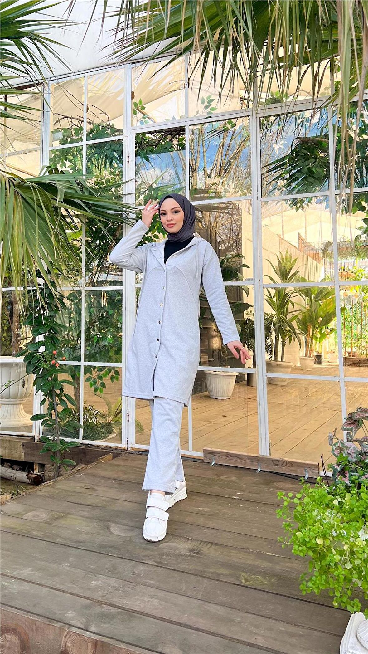 Çıtçıtlı Kapşonlu Uzun Tunik Pantolon İkili Tesettür Eşofman Takımı - 03078 - Gri