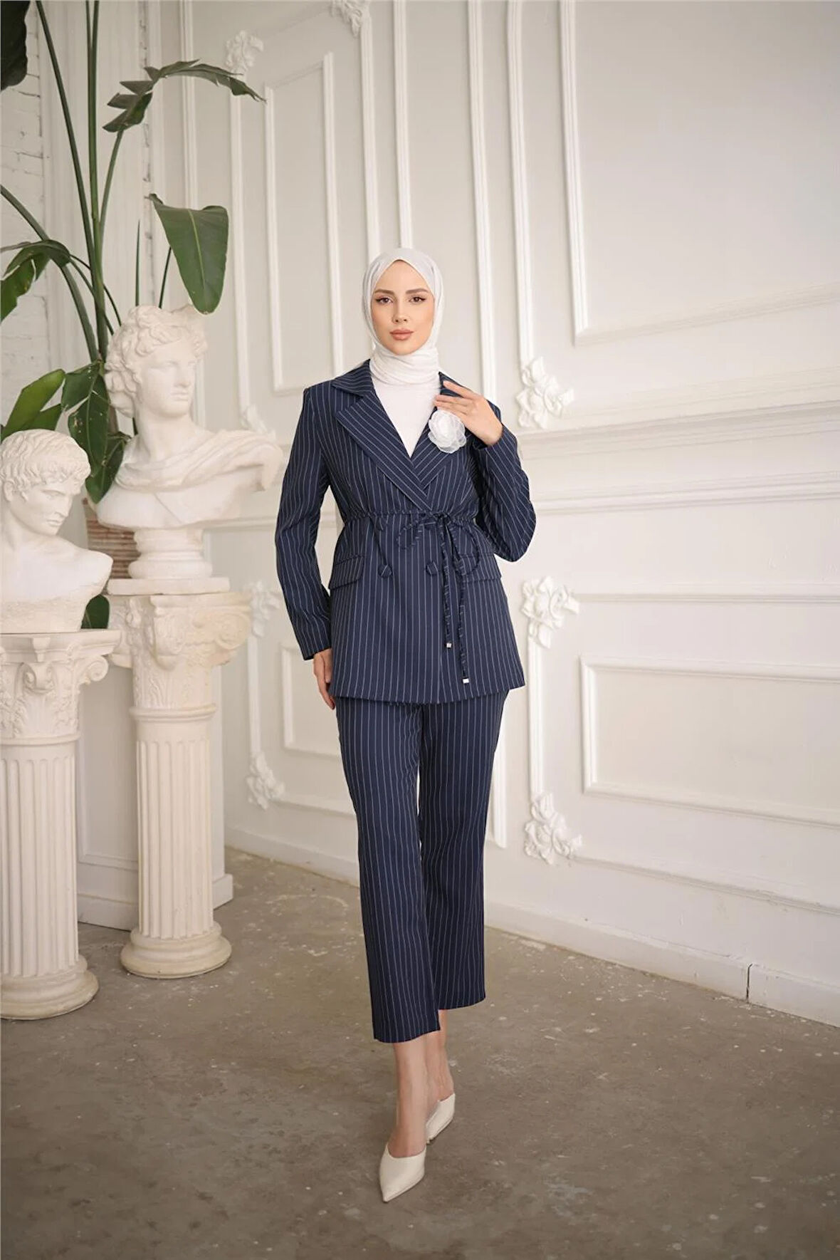 Belden Bağcıklı Kruvaze Ceket Takım - 50021 - Lacivert