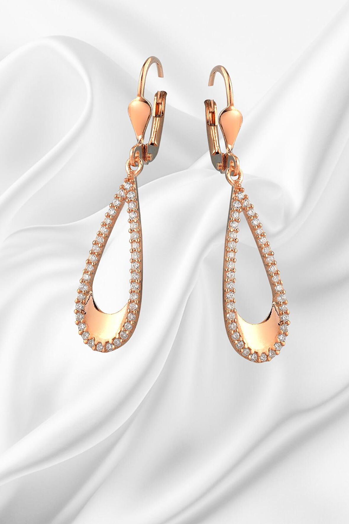 Gümüş  Su Damlası Model Zirkon Taşlı Sallantılı Model Rose Küpe