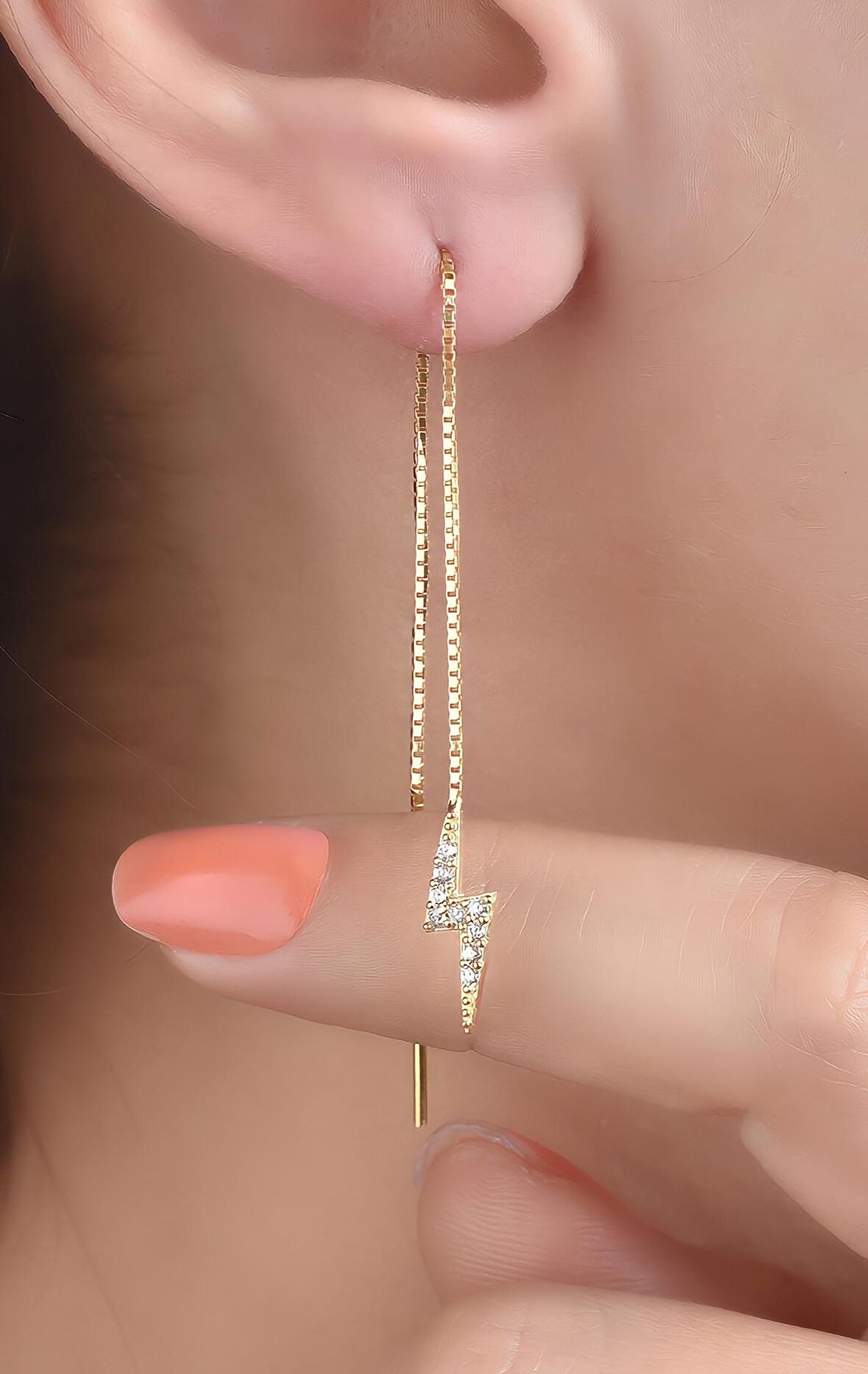 Gümüş Zirkon Taşlı Asansör Zincir Şimşek Model Gold Renkli Küpe