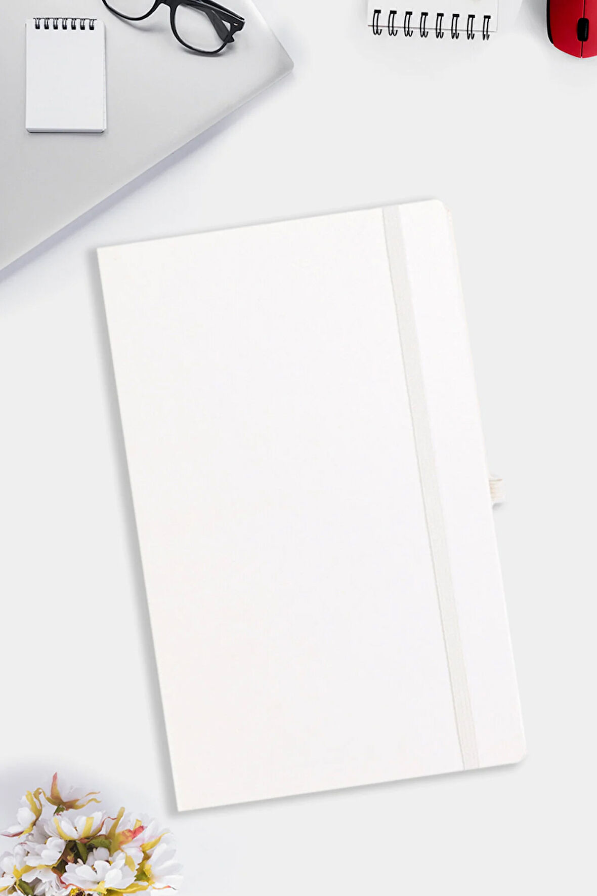 Beyaz Çizgili Defter