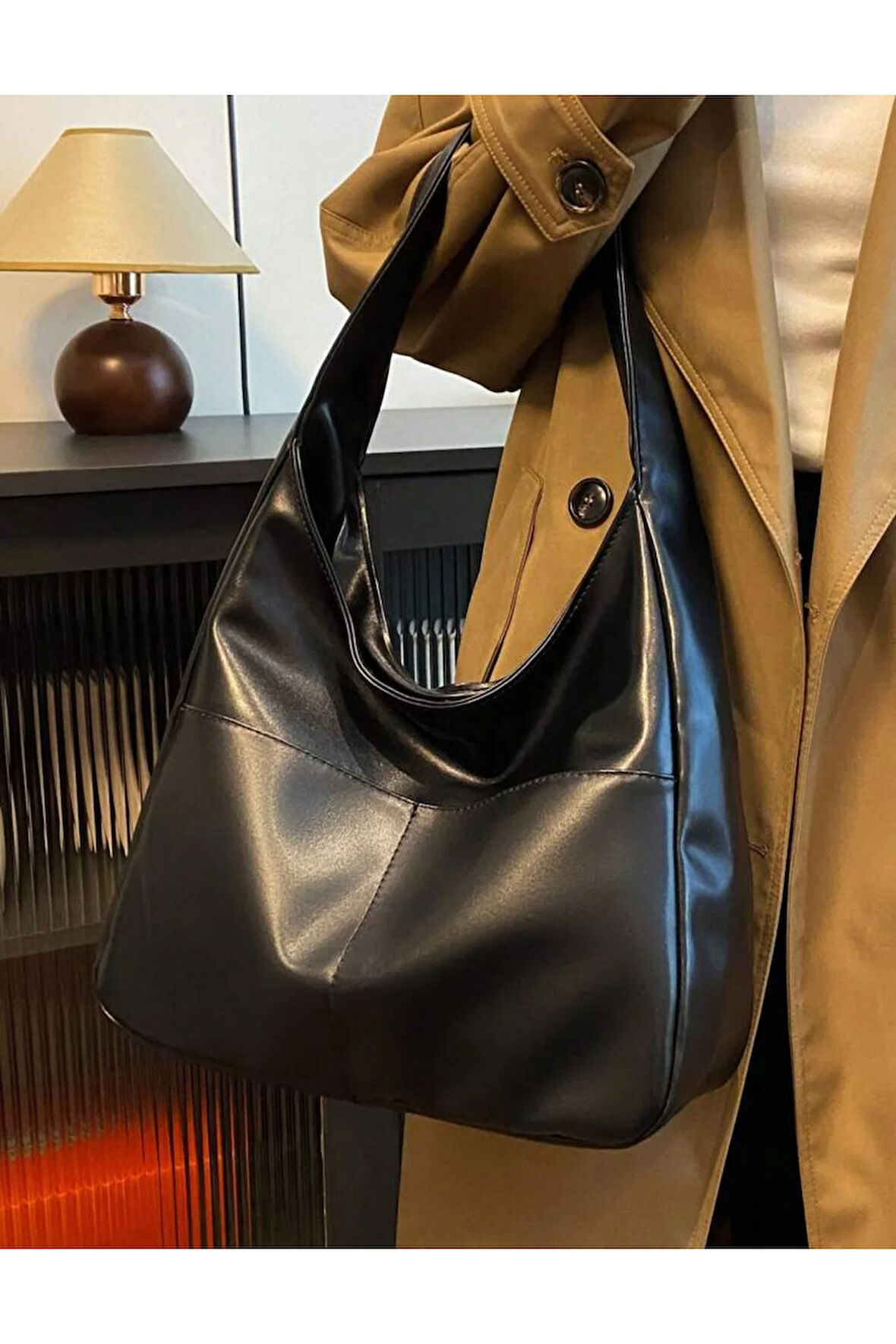 Büyük Kapasiteli Omuz Çantası