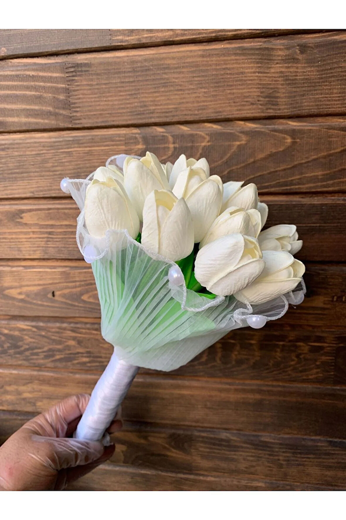 Islak Lale Gelin Çiçeği İncili