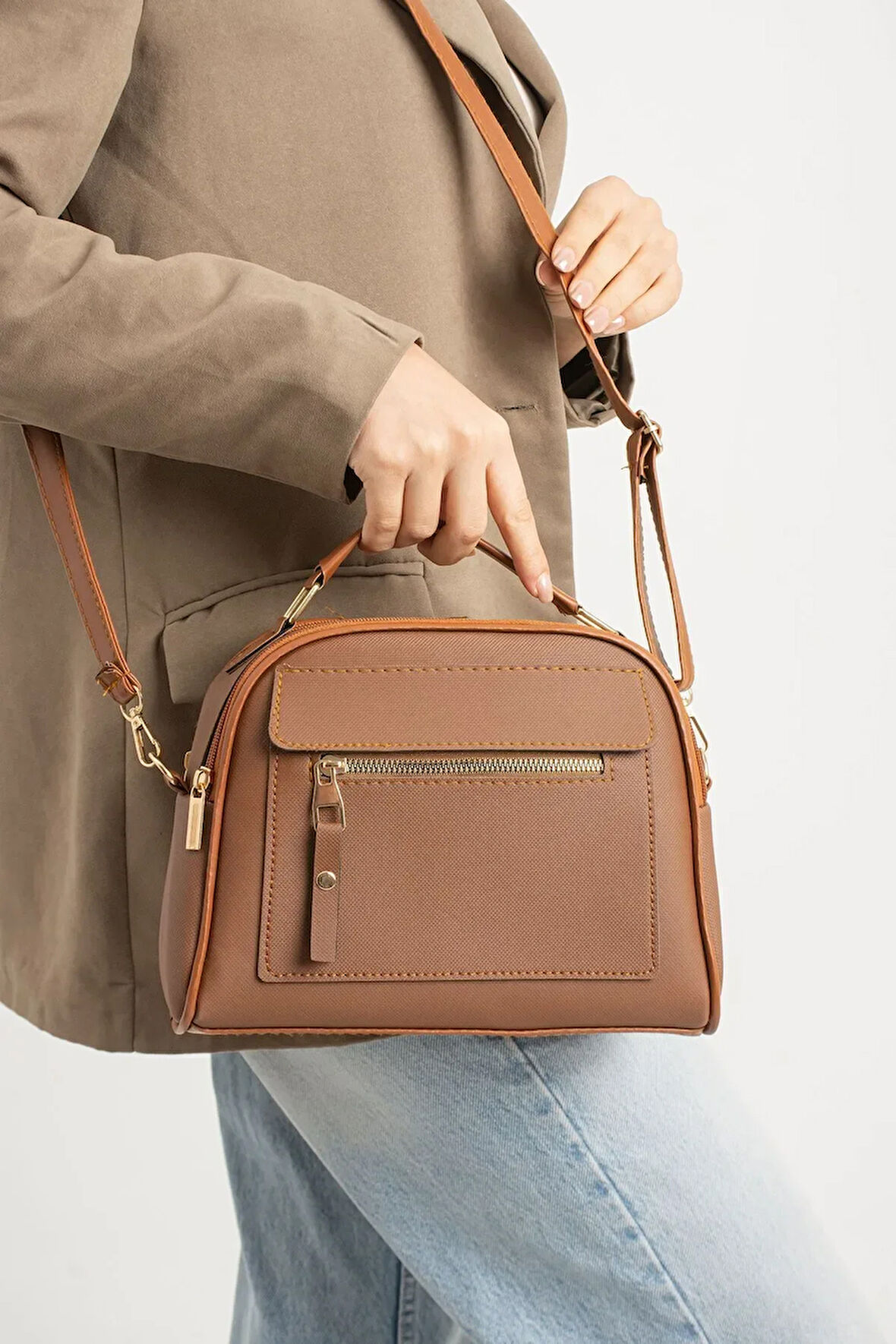 Orijinal Kadın Çapraz Ve Elde Ayarlanabilir Askılı Deri Dokulu Üç Gözlü Büyük Omuz Ve El Çantası