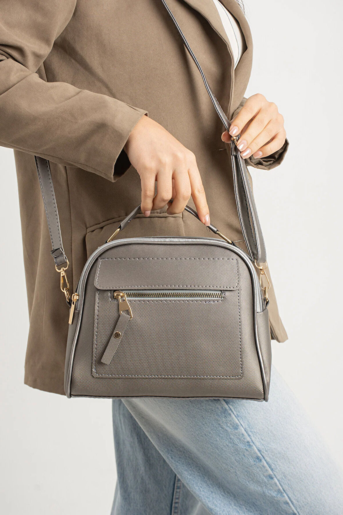 Orijinal Kadın Çapraz Ve Elde Ayarlanabilir Askılı Deri Dokulu Üç Gözlü Büyük Omuz Ve El Çantası