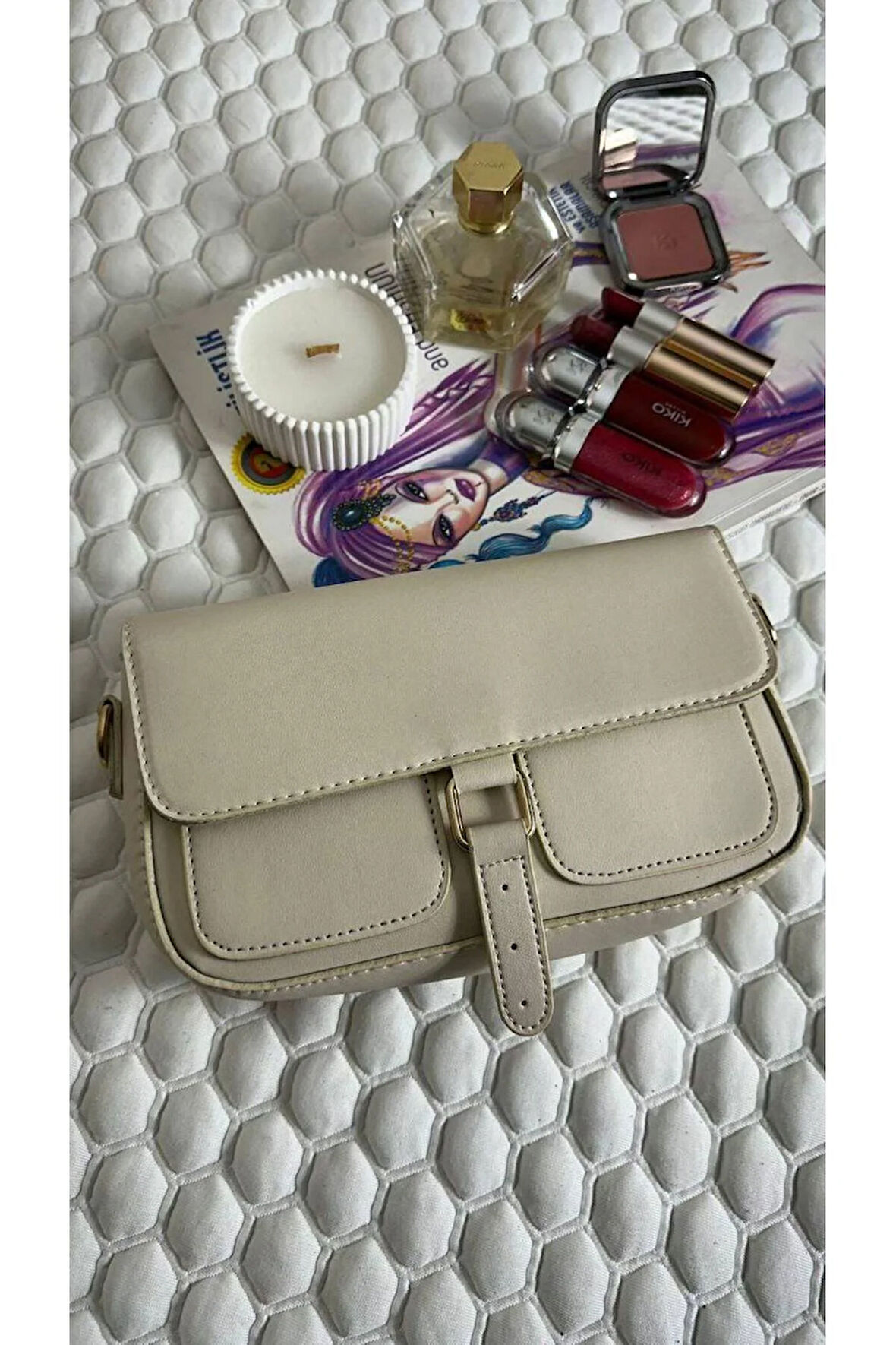 Klasik Şık Kadın Çanta