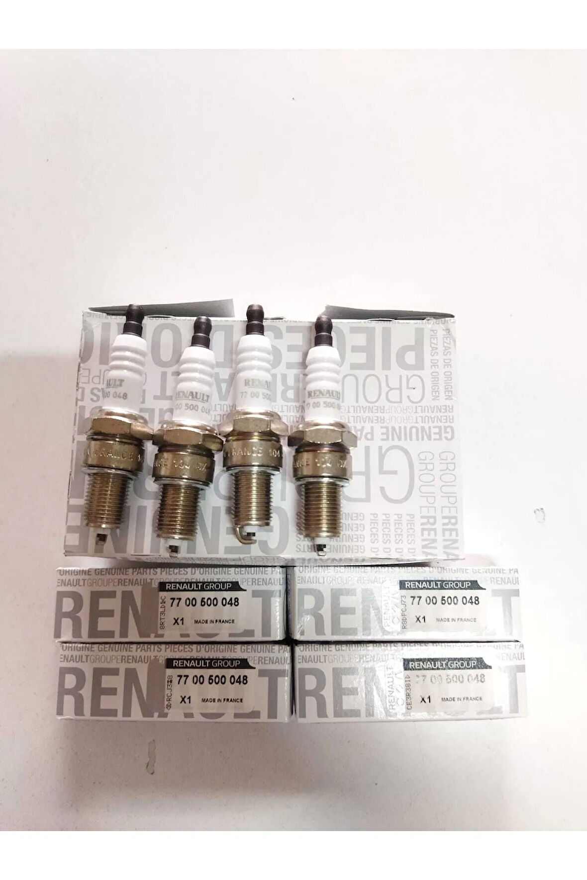 Renault R9 R11 Broadway Buji Takımı 4 Adet  7700500048 Uyumlu Karburatörlü