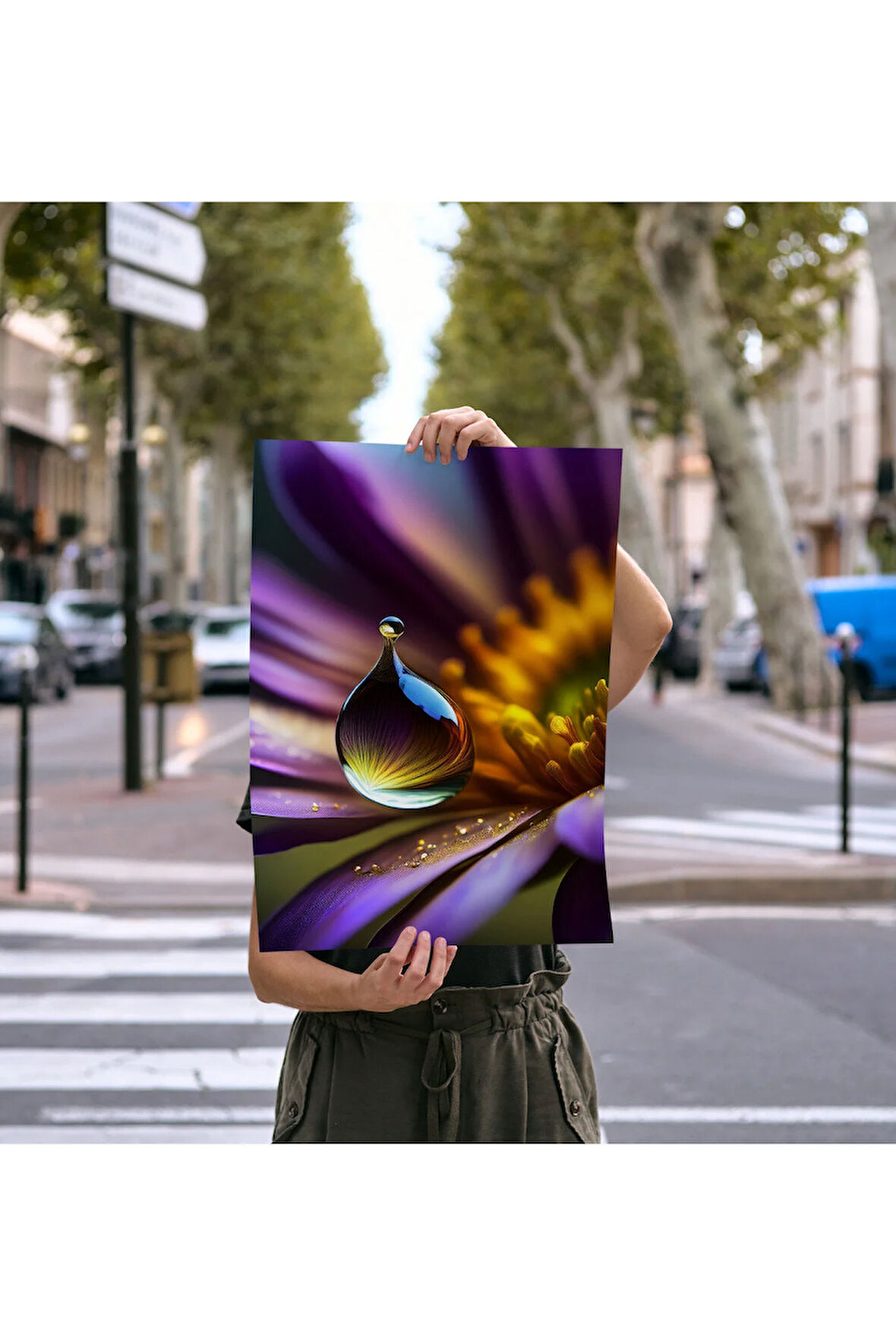 Çerçevesiz Poster - Dijital Baskı - Mor Çiçek ve Damla