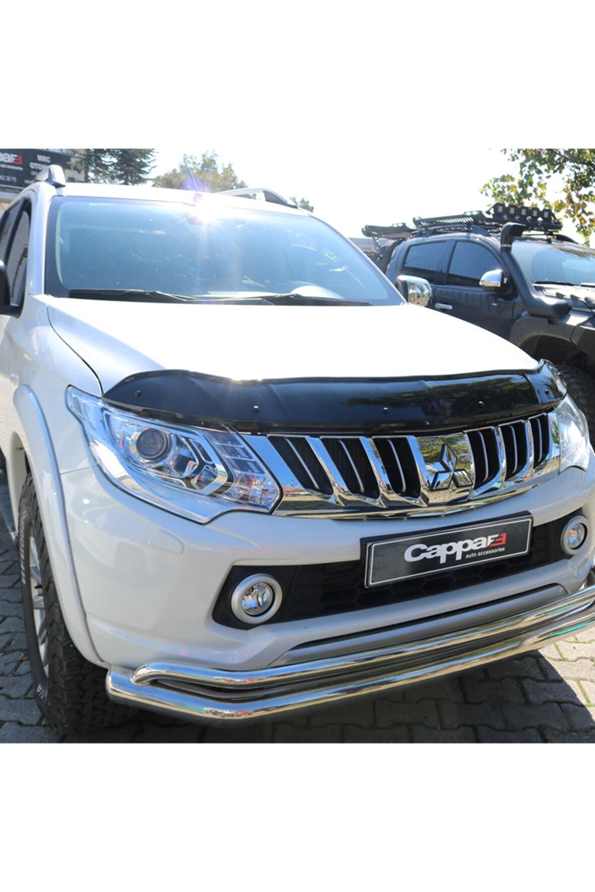 Mitsubishi L200 Ön Kaput Koruma Rüzgarlık 4mm (abs) 15-19
