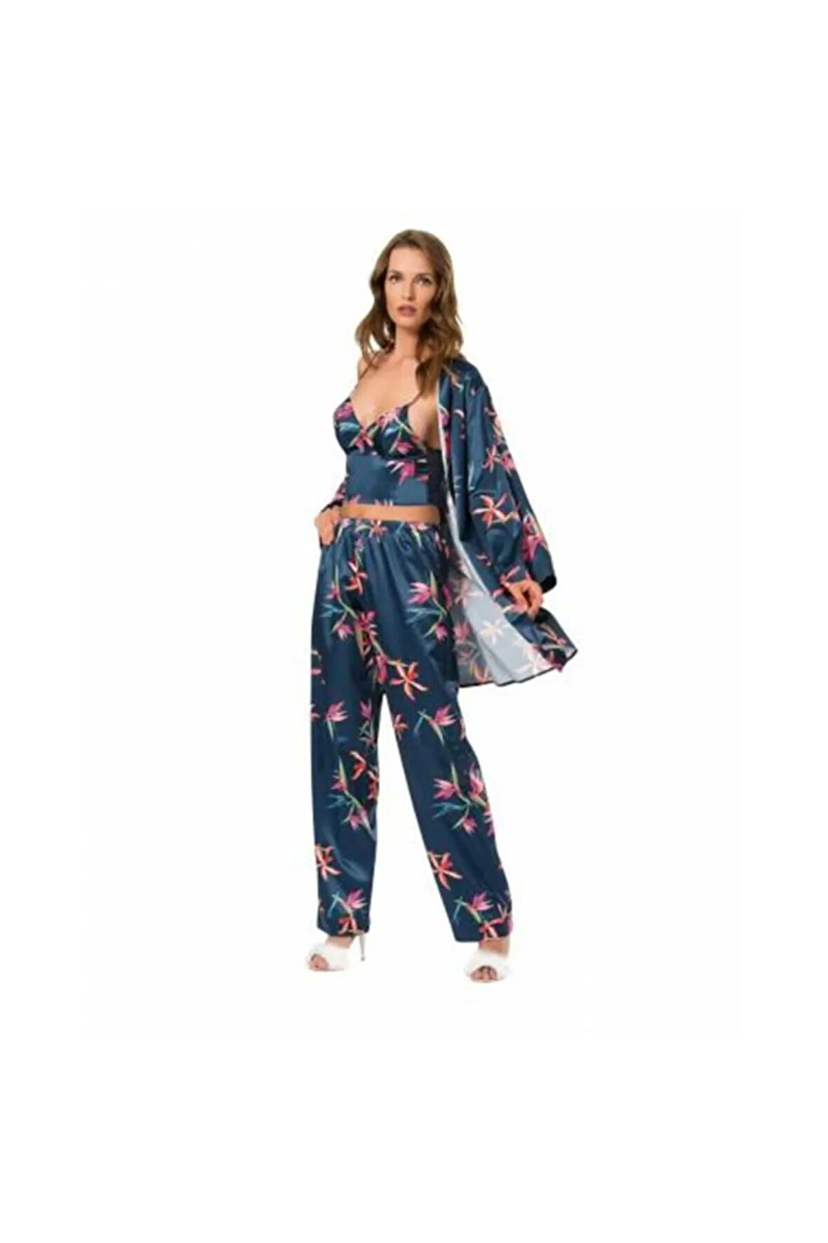 Kadın Mavi Üçlü Saten Pijama Takımı