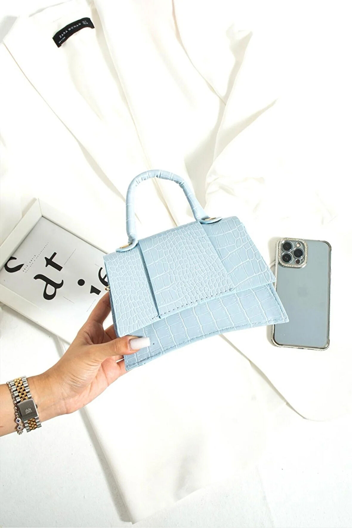 Kadın el ve omuz çantası zincir askılı kroko deri