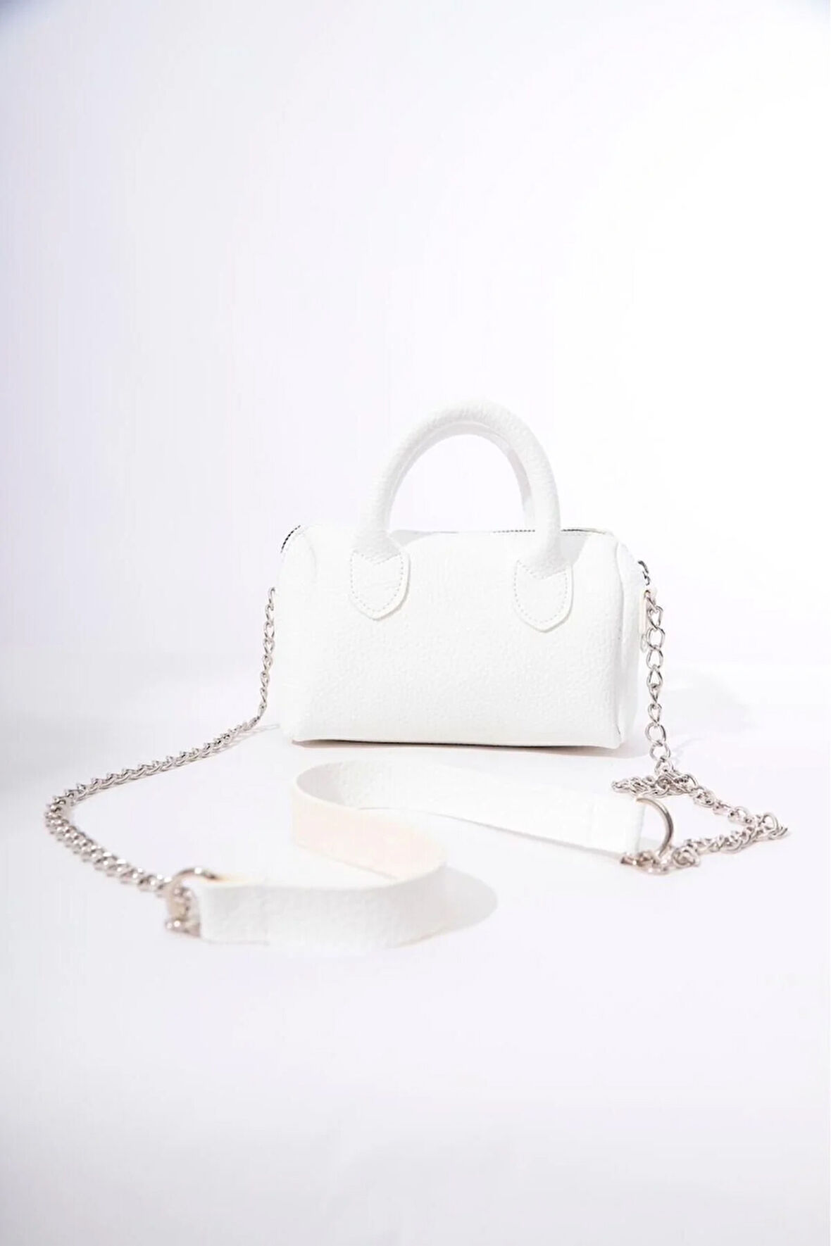 Mini şık özel yapım zincir askılı dilek çanta