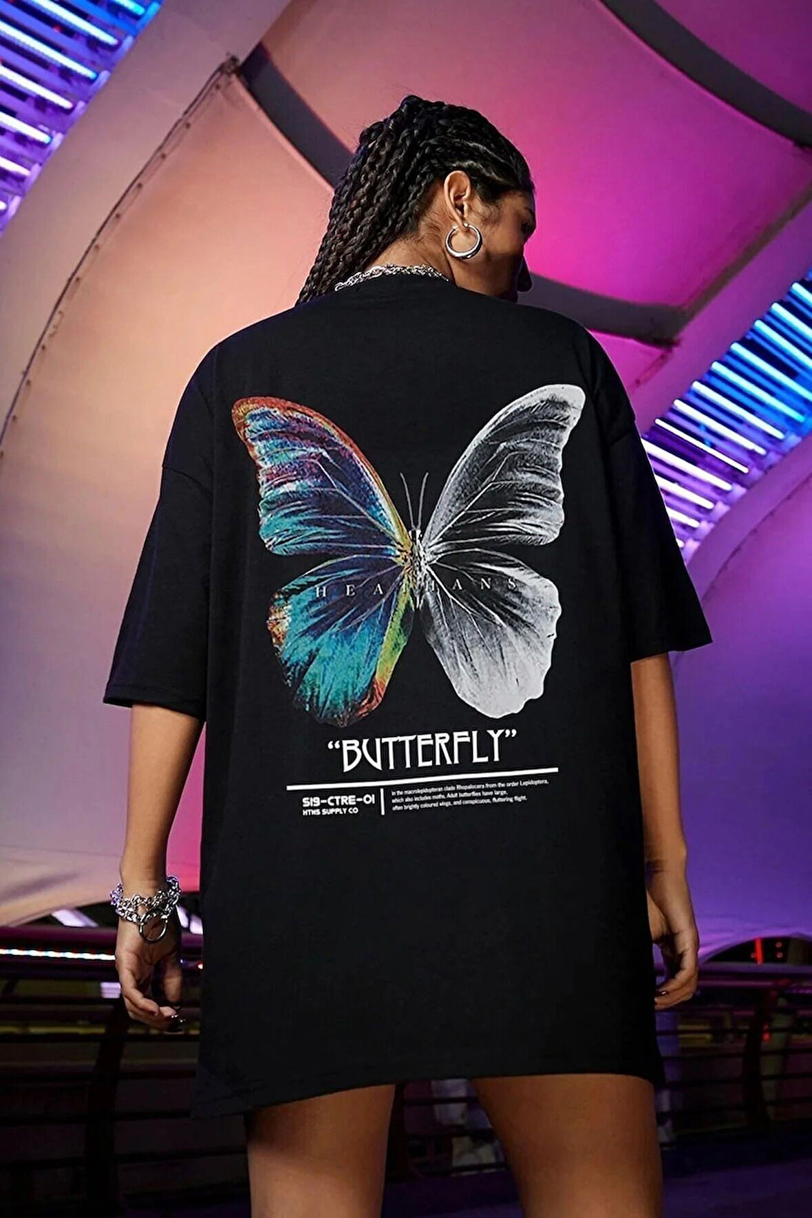 Kelebek Baskılı Oversize Siyah garalio T-shirt