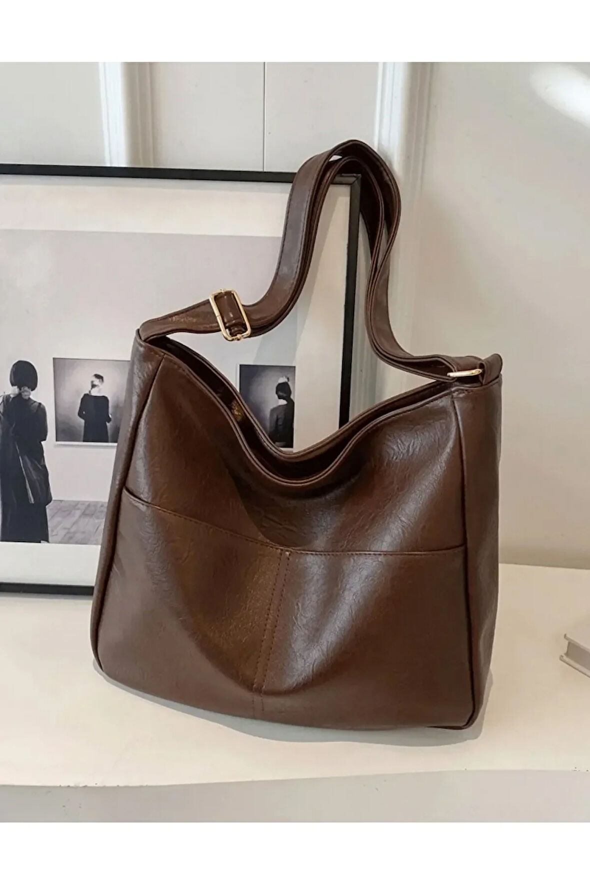 Kadın Omuz Çantası Salaş Yumuşak Deri Astarlı