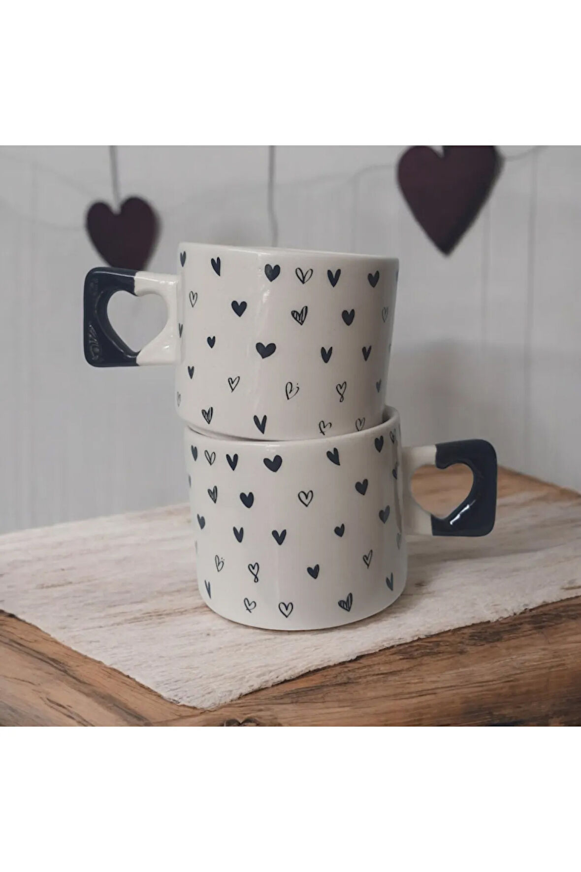 2 li Siyah Minik Kalpler Çizimli El Yapımı Doğal Seramik Kalp Kupa Bardak / Mug - Çay&Kahve Fincanı