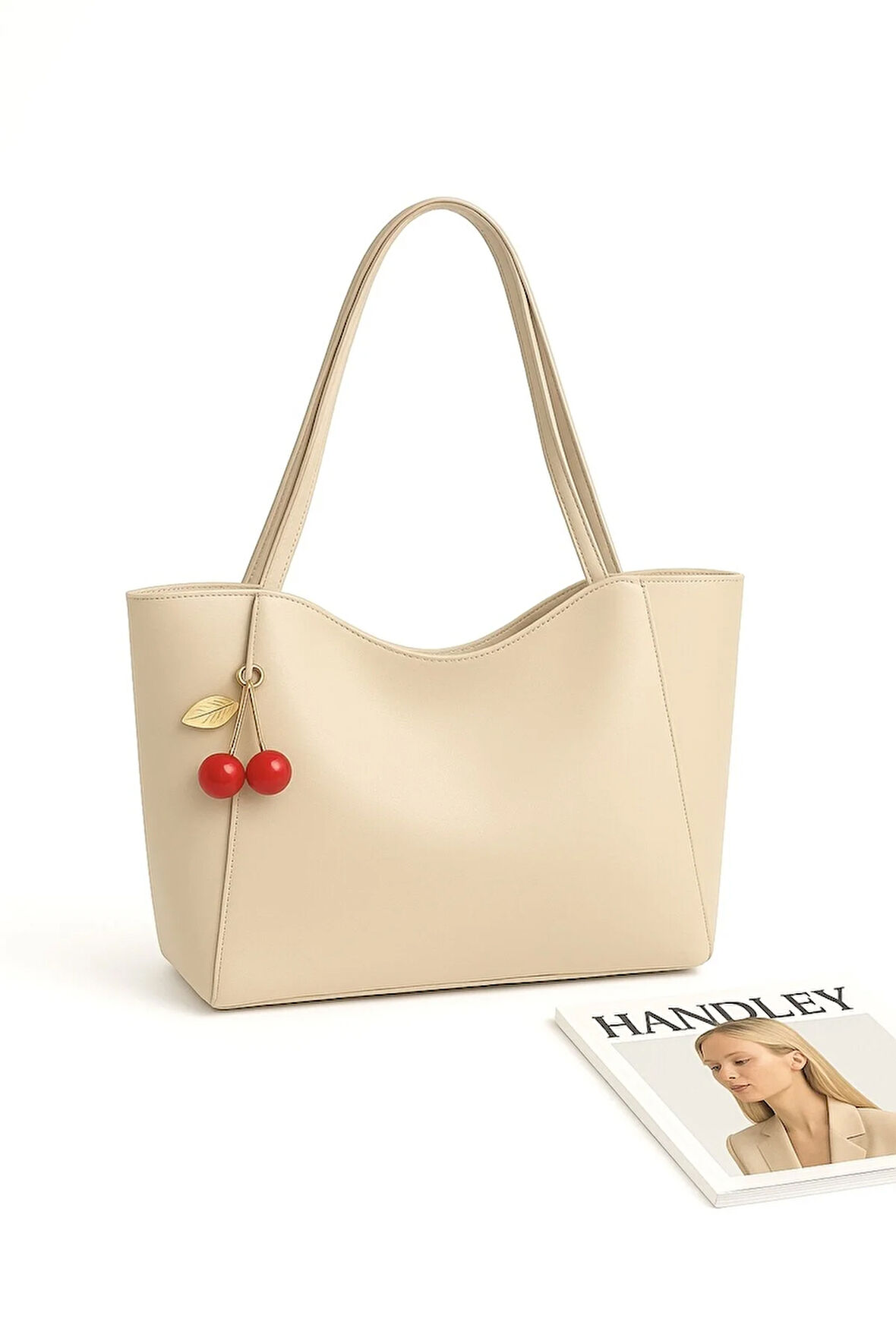 Kiraz Detaylı Omuz Çantası