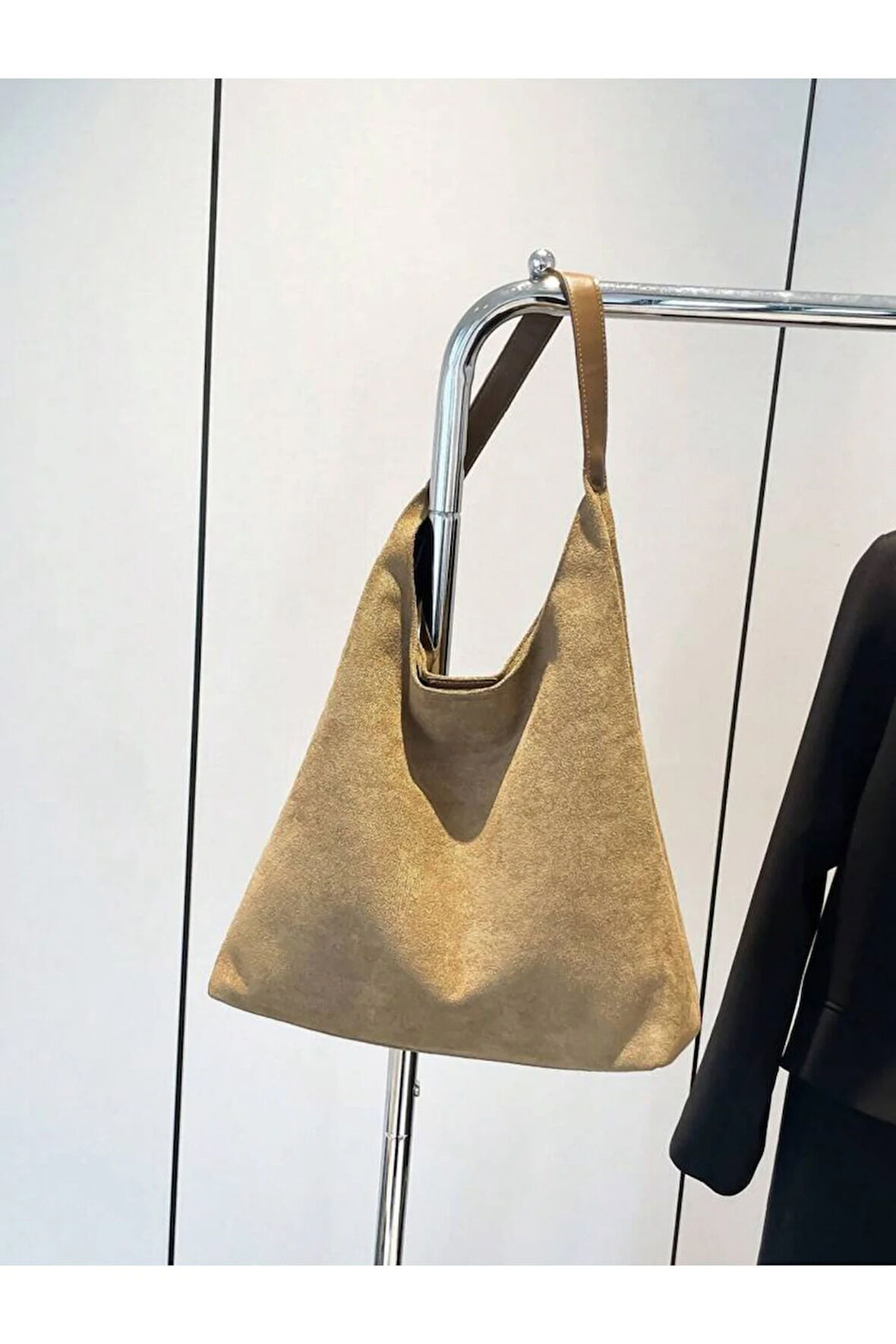 Büyük Kapasiteli Gündelik Tote Çanta Kadınlar Günlük Kullanım Ve İşe Gidiş İçin Trendy Süet Çanta