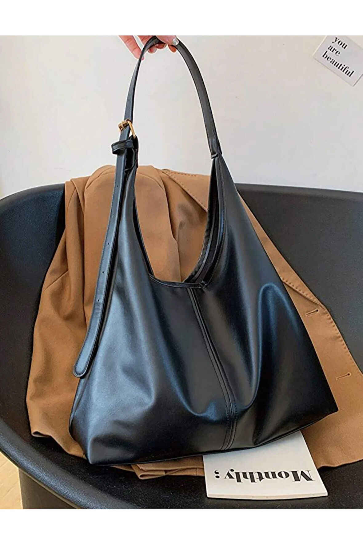 Kadın Büyük Kapasiteli Omuz Çantası