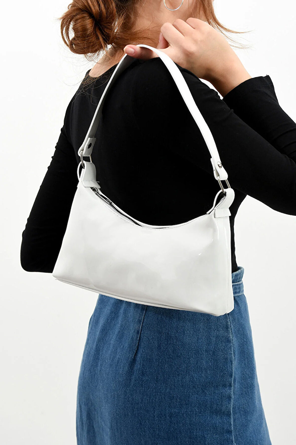 KADIN BAGET PARLAK RUGAN OMUZ ÇANTASI