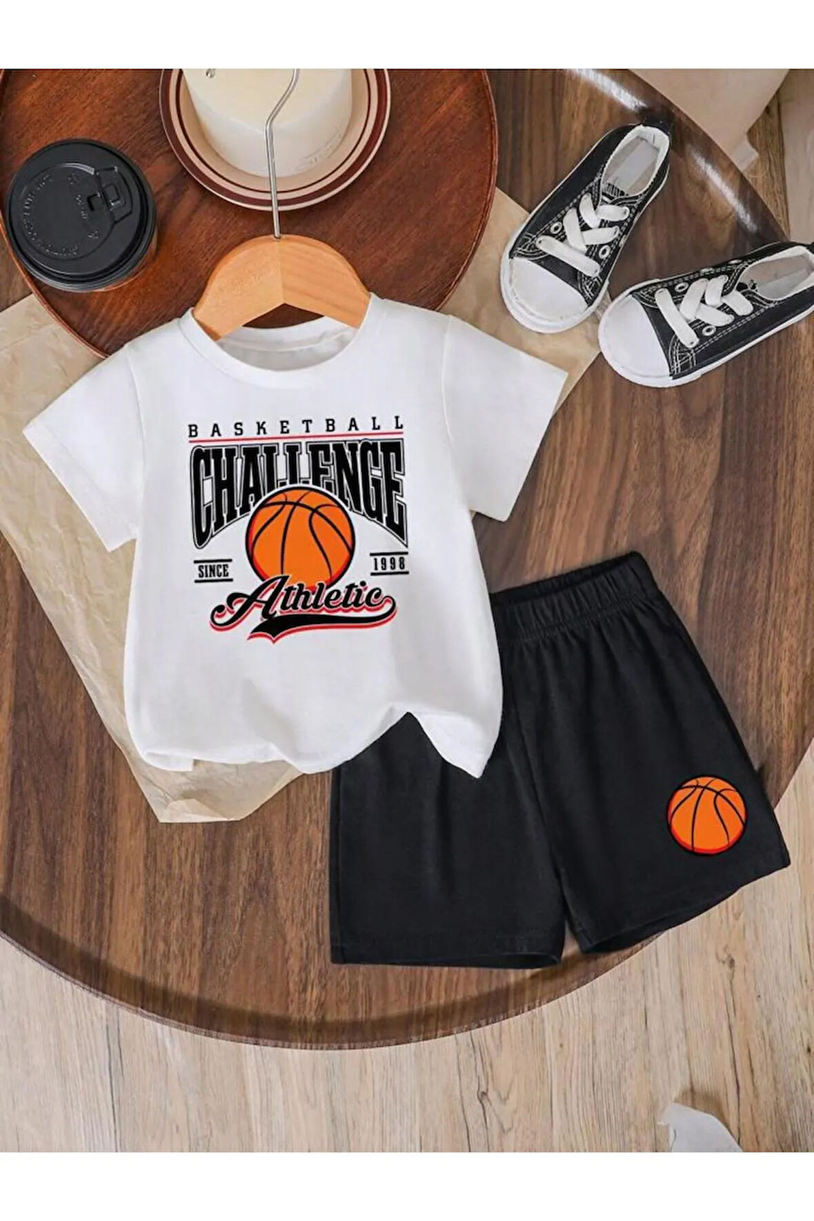 Erkek Çocuk Beyaz-Siyah Challenge Basketbol Topu Baskılı Şort-Tshirt Takım
