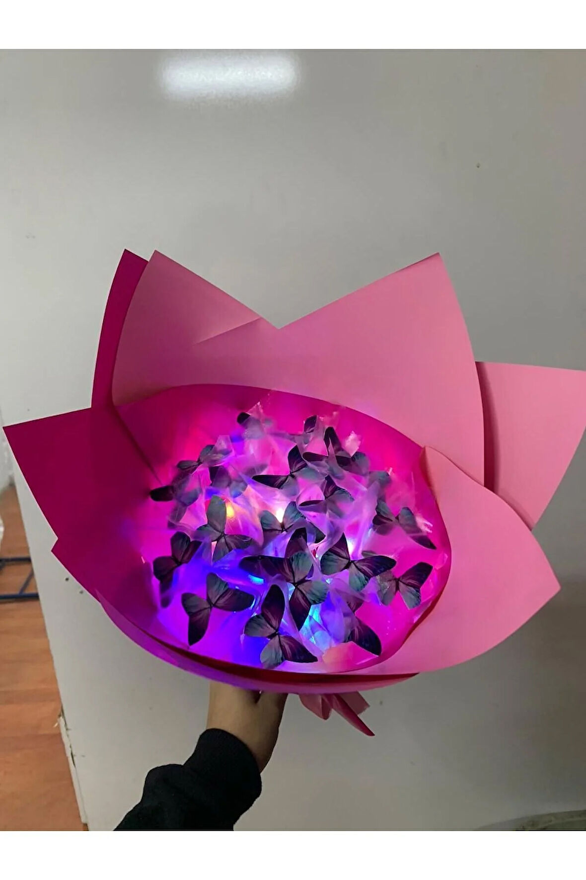 LEDLİ KELEBEK BUKETİ