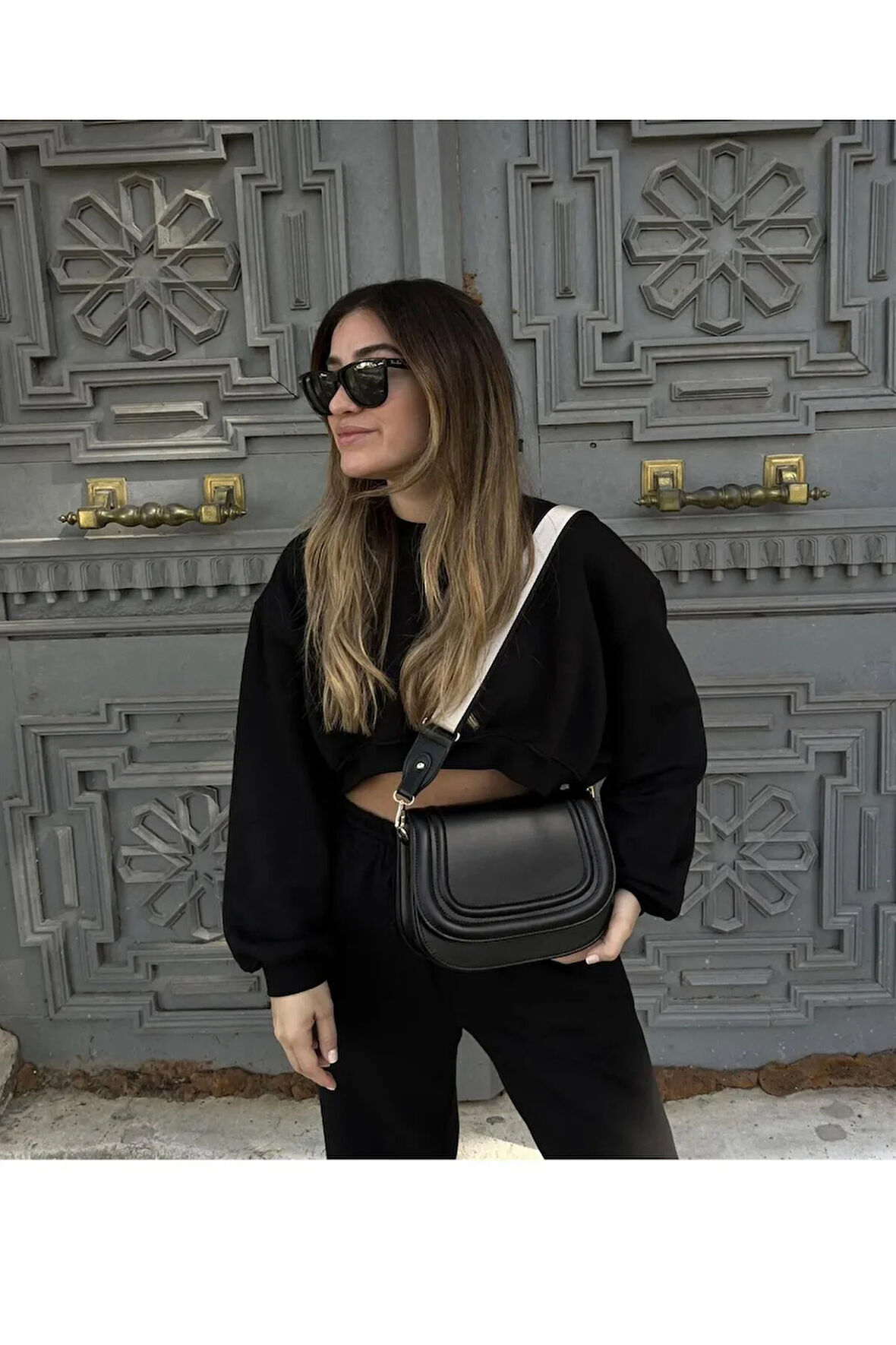 Kanvas askılı kapaklı çanta