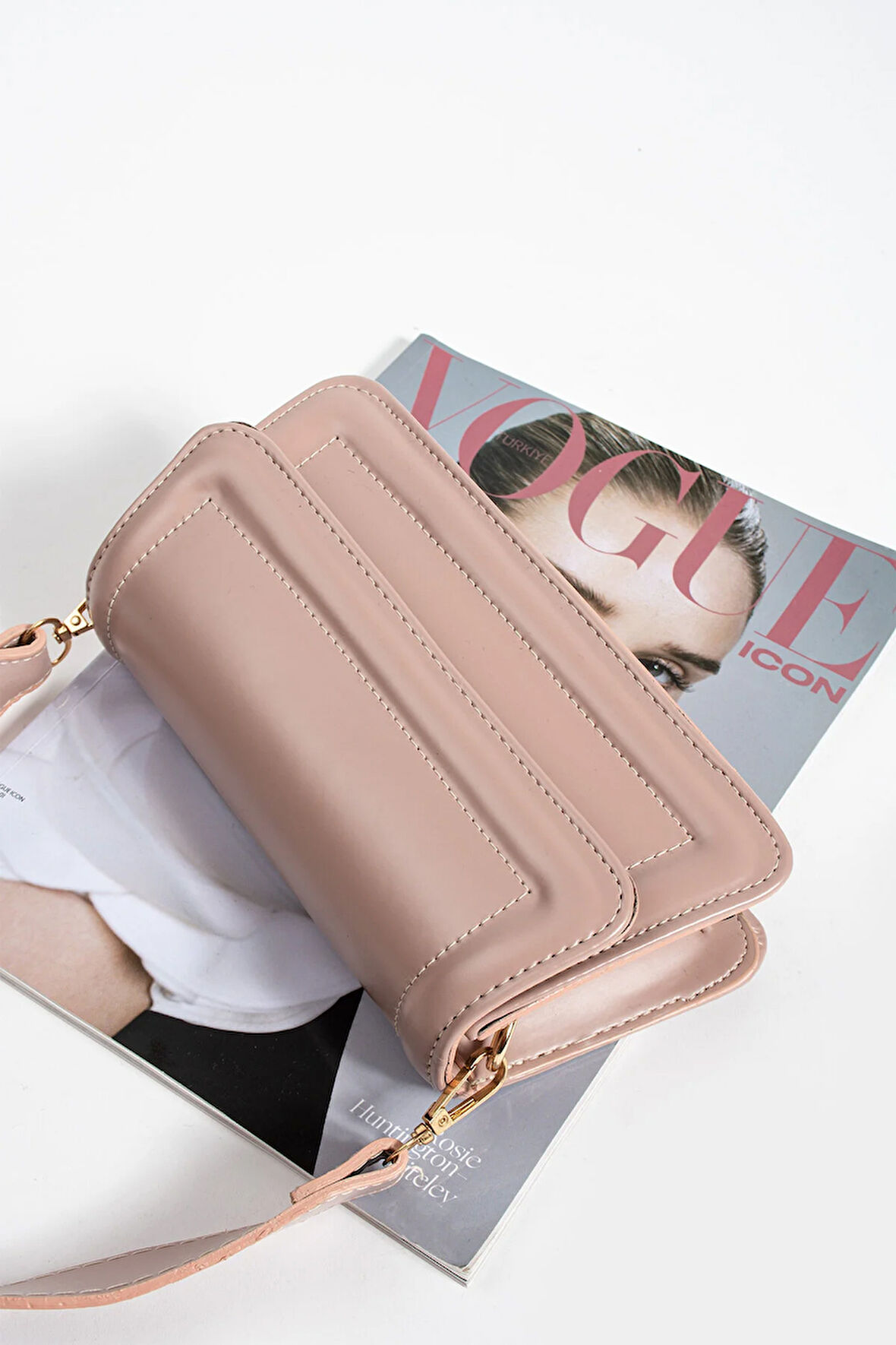 Kadın Çapraz Askılı Ve Elden Tutmalı Çanta