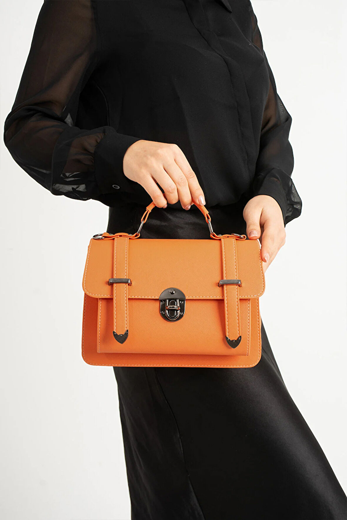 Vegan Deri Ayarlanabilir Uzun Askılı Kilitli Kadın Çantası Omuz Çantası