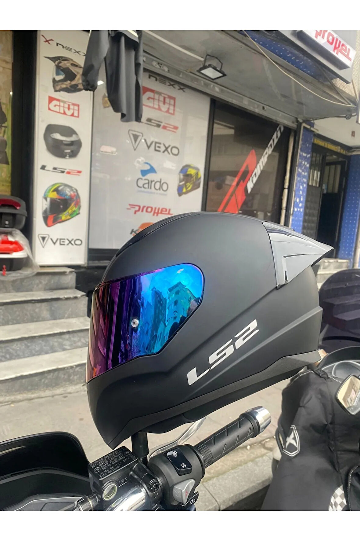 Rapıd 2 Mat Siyah Kask - Gökkuşağı Vizör Spoiler